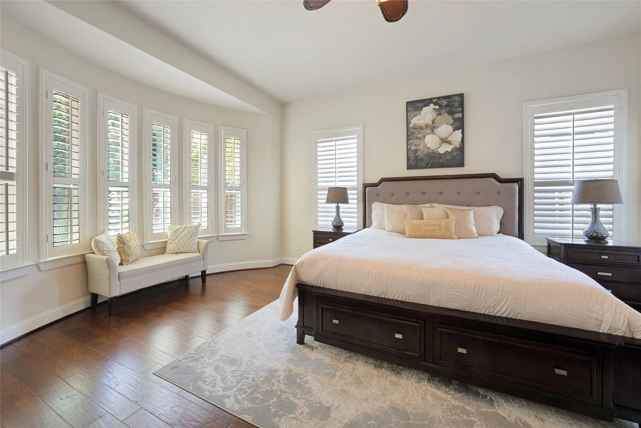 Single Family Residence For Sale in Collin County , 8609 Tuscan Oaks Drive, Mc Kinney, Texas 75071, 4 Bedroom, 5 Bathroom, 3 Garage spaces, 4,120 Sqft, built in 2014, mls#21366049, Real Estate Agent in Mc Kinney, Homes For Sale in Collin county, Homes For Sale in Mc Kinney, Realtor in Mc Kinney Texas, Real Estate Brokerage Independent Realty Texas, Luminita Cordes Realtor