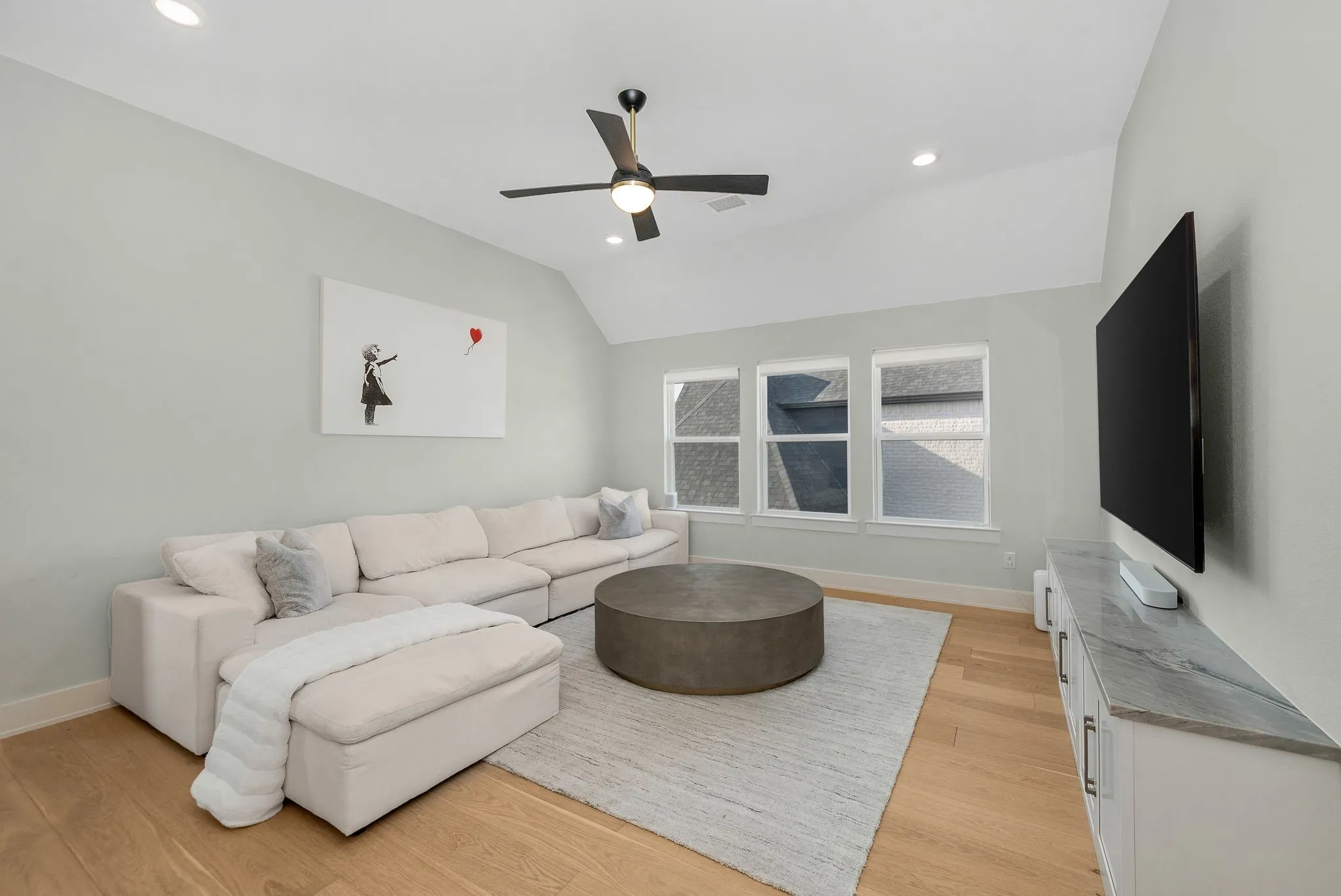 Single Family Residence For Rent in Denton County , 6190 Manderlay Drive, Frisco, Texas 75034, 5 Bedroom, 4 Bathroom, 3 Garage spaces, 4,017 Sqft, built in 2021, mls#21369749, Real Estate Agent in Frisco, Homes For Rent in Denton county, Homes For Rent in Frisco, Realtor in Frisco Texas, Real Estate Brokerage Independent Realty Texas, Luminita Cordes Realtor