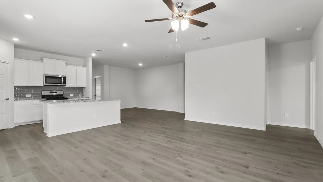 Single Family Residence For Sale in Hunt County , 410 Carthage Street, Caddo Mills, Texas 75135, 4 Bedroom, 3 Bathroom, 2 Garage spaces, 2,060 Sqft, built in 2026, mls#21370401, Real Estate Agent in Caddo Mills, Homes For Sale in Hunt county, Homes For Sale in Caddo Mills, Realtor in Caddo Mills Texas, Real Estate Brokerage Independent Realty Texas, Luminita Cordes Realtor