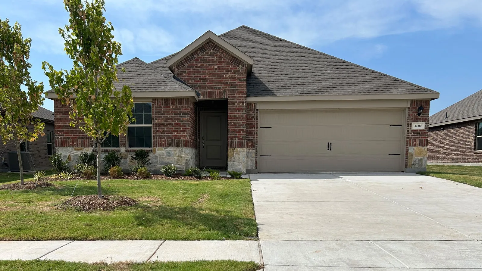 Single Family Residence For Sale in Hunt County , 410 Carthage Street, Caddo Mills, Texas 75135, 4 Bedroom, 3 Bathroom, 2 Garage spaces, 2,060 Sqft, built in 2026, mls#21370401, Real Estate Agent in Caddo Mills, Homes For Sale in Hunt county, Homes For Sale in Caddo Mills, Realtor in Caddo Mills Texas, Real Estate Brokerage Independent Realty Texas, Luminita Cordes Realtor