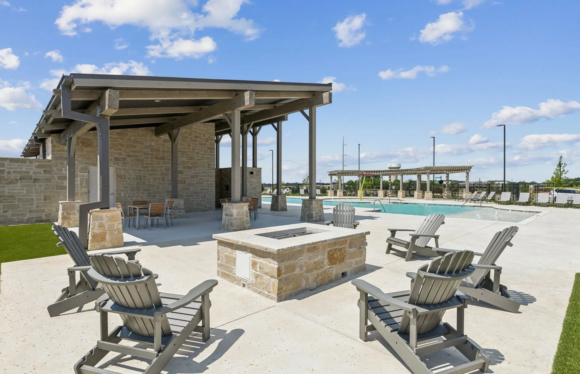 Fire-pit by the pool