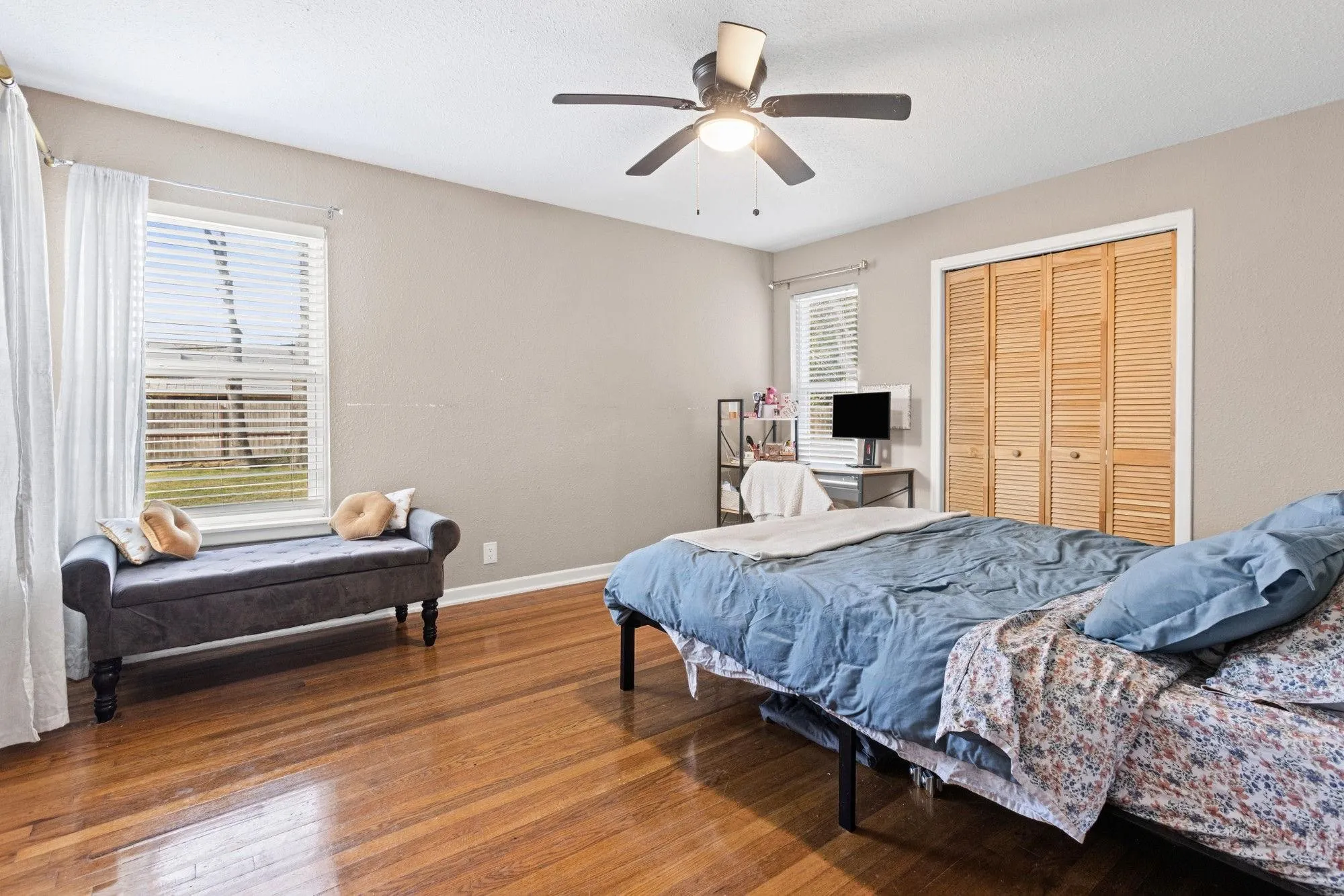 Single Family Residence For Rent in Mc Lennan County , 942 Longfellow Street, Waco, Texas 76710, 3 Bedroom, 2 Bathroom, 1 Garage spaces, 1,458 Sqft, built in 1955, mls#21370424, Real Estate Agent in Waco, Homes For Rent in Mc Lennan county, Homes For Rent in Waco, Realtor in Waco Texas, Real Estate Brokerage Independent Realty Texas, Luminita Cordes Realtor