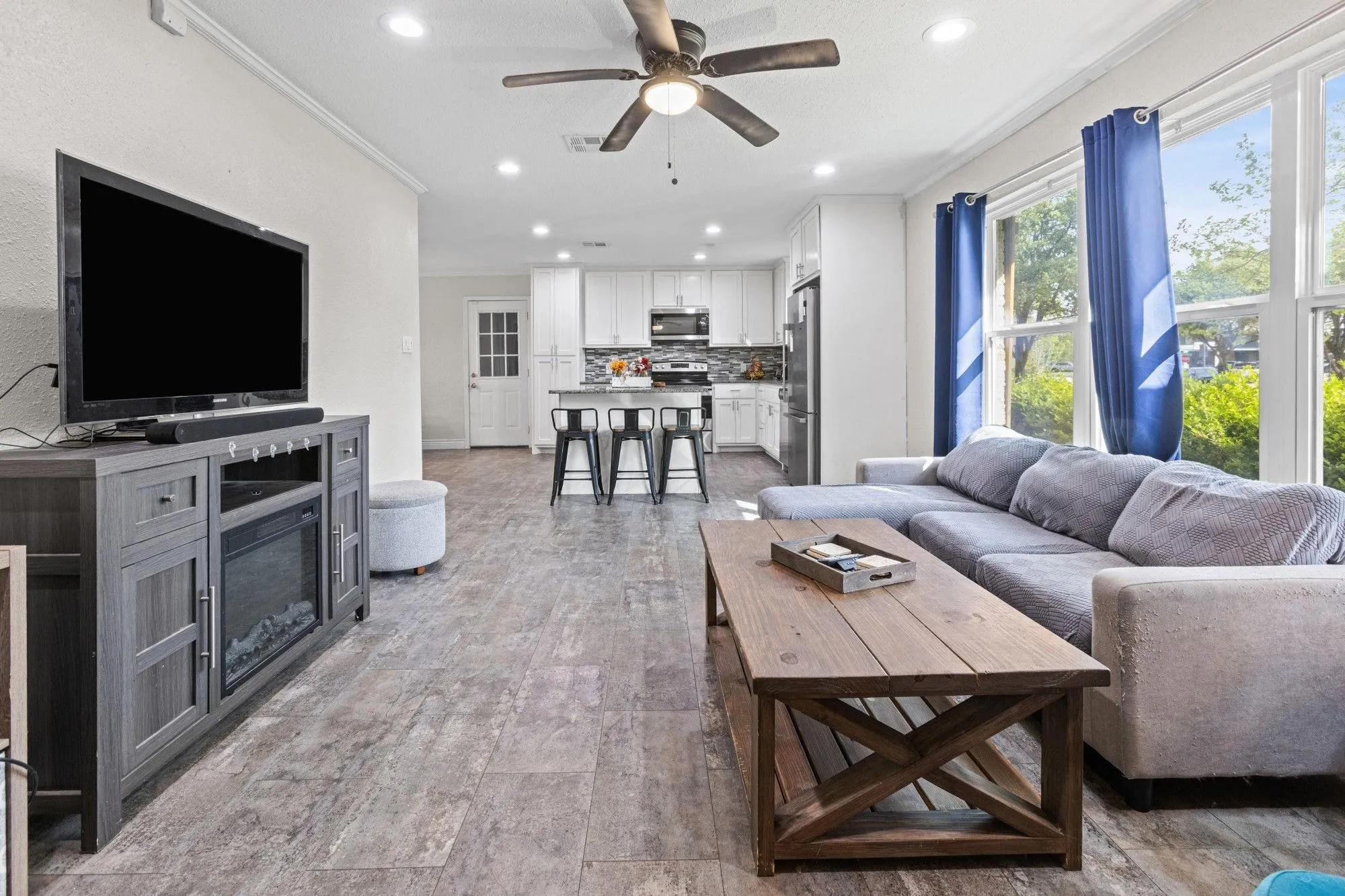 Single Family Residence For Rent in Mc Lennan County , 942 Longfellow Street, Waco, Texas 76710, 3 Bedroom, 2 Bathroom, 1 Garage spaces, 1,458 Sqft, built in 1955, mls#21370424, Real Estate Agent in Waco, Homes For Rent in Mc Lennan county, Homes For Rent in Waco, Realtor in Waco Texas, Real Estate Brokerage Independent Realty Texas, Luminita Cordes Realtor