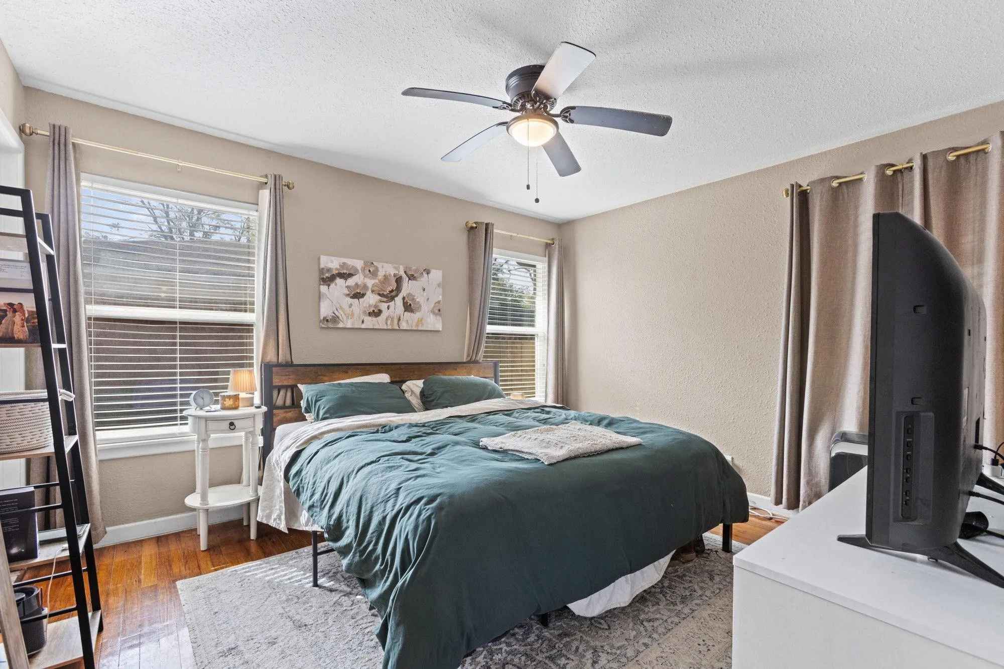 Single Family Residence For Rent in Mc Lennan County , 942 Longfellow Street, Waco, Texas 76710, 3 Bedroom, 2 Bathroom, 1 Garage spaces, 1,458 Sqft, built in 1955, mls#21370424, Real Estate Agent in Waco, Homes For Rent in Mc Lennan county, Homes For Rent in Waco, Realtor in Waco Texas, Real Estate Brokerage Independent Realty Texas, Luminita Cordes Realtor