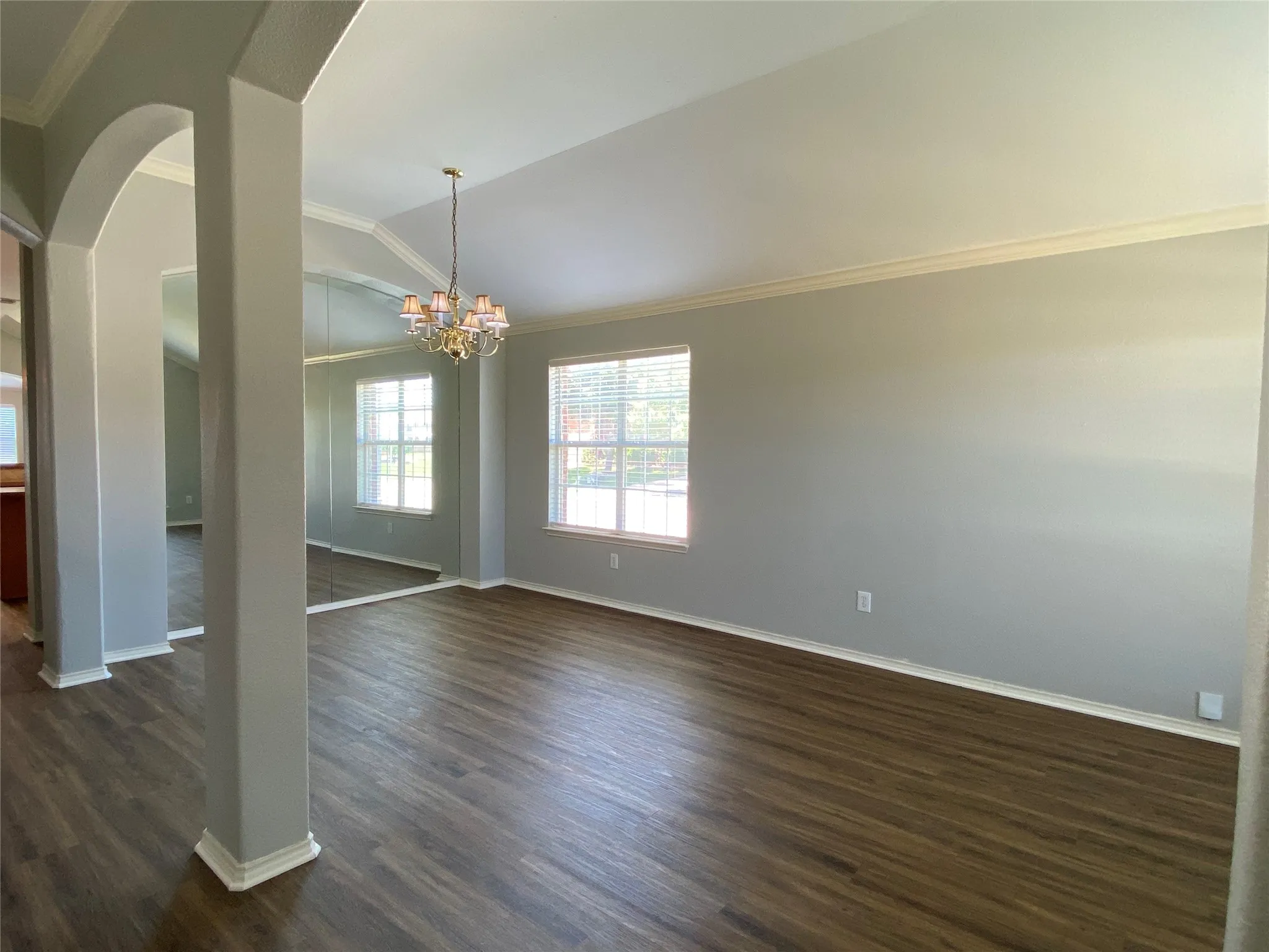 Single Family Residence For Rent in Denton County , 1045 Ducks Landing, Frisco, Texas 75033, 4 Bedroom, 2 Bathroom, 2 Garage spaces, 2,236 Sqft, built in 2002, mls#21370421, Real Estate Agent in Frisco, Homes For Rent in Denton county, Homes For Rent in Frisco, Realtor in Frisco Texas, Real Estate Brokerage Independent Realty Texas, Luminita Cordes Realtor