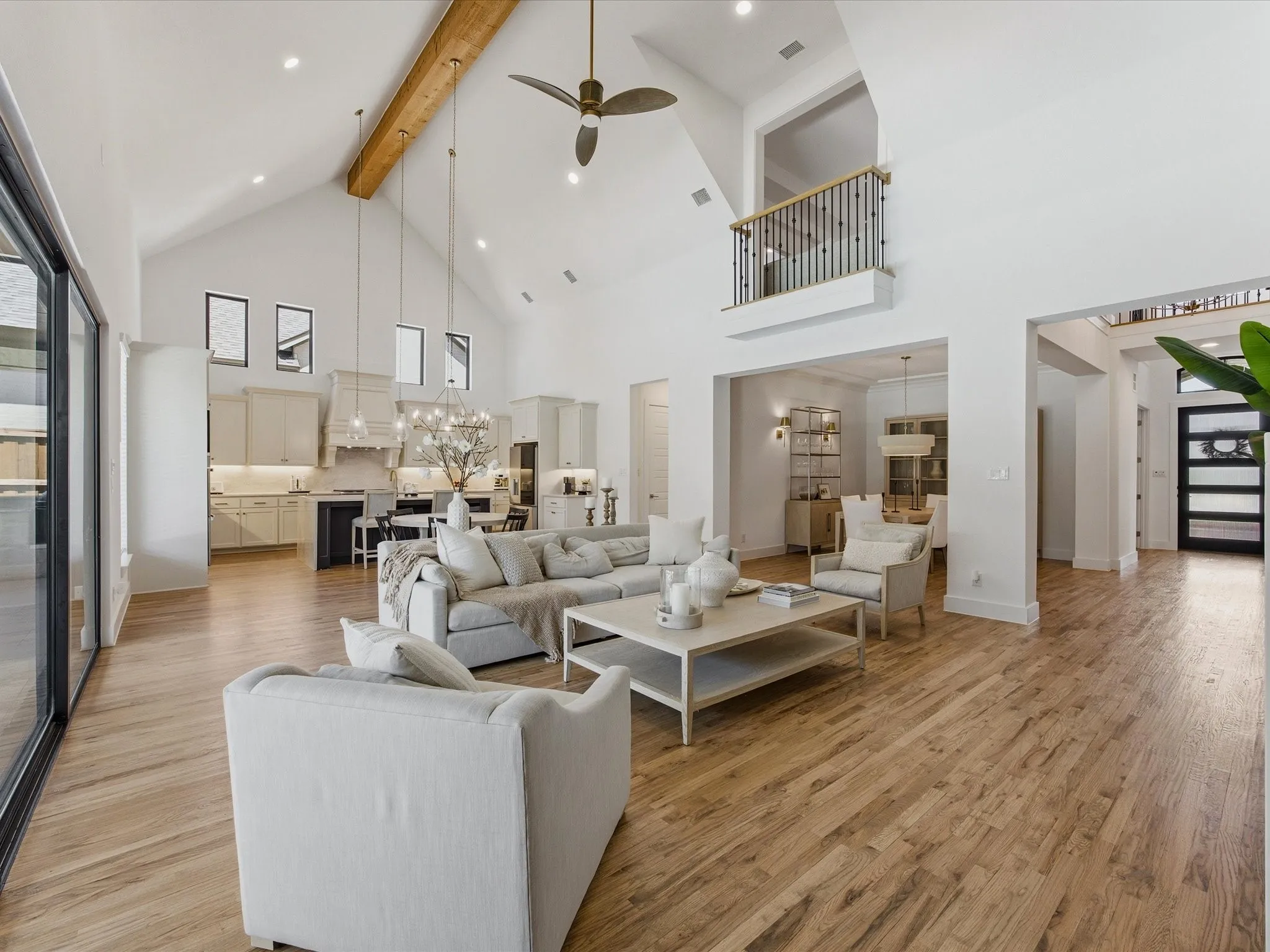 Single Family Residence For Sale in Parker County , 2216 Winding Creek Circle, Fort Worth, Texas 76008, 5 Bedroom, 6 Bathroom, 4 Garage spaces, 4,340 Sqft, built in 2023, mls#21369701, Real Estate Agent in Fort Worth, Homes For Sale in Parker county, Homes For Sale in Fort Worth, Realtor in Fort Worth Texas, Real Estate Brokerage Independent Realty Texas, Luminita Cordes Realtor
