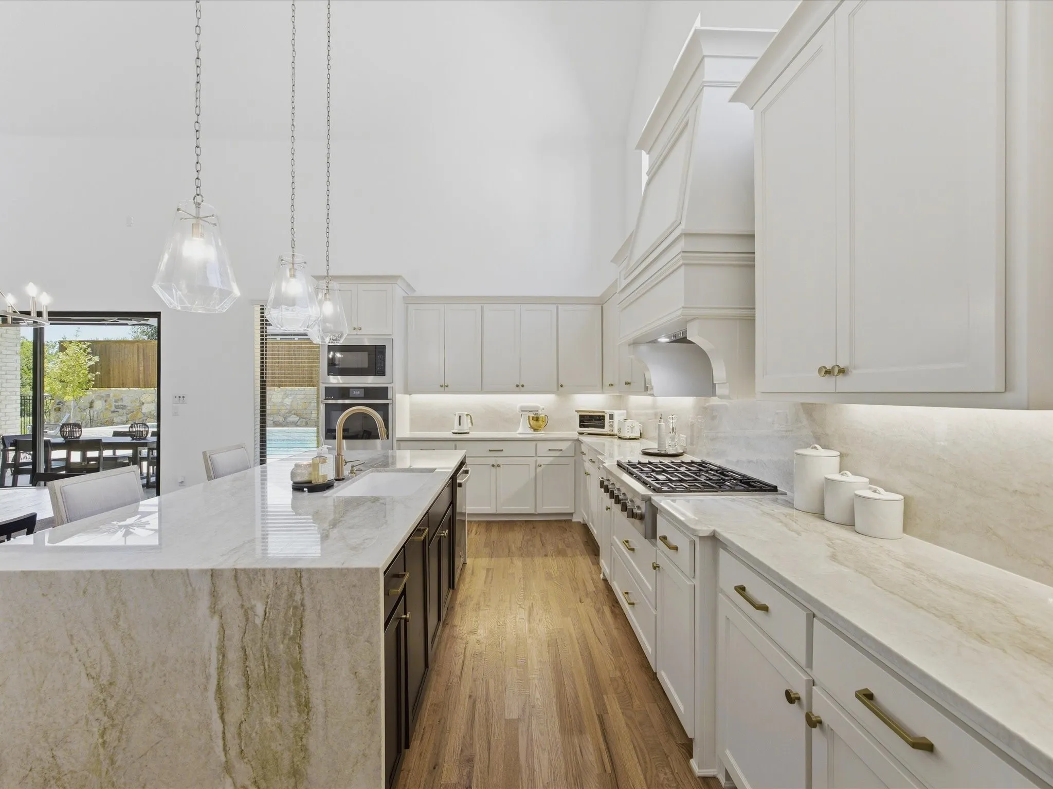 Single Family Residence For Sale in Parker County , 2216 Winding Creek Circle, Fort Worth, Texas 76008, 5 Bedroom, 6 Bathroom, 4 Garage spaces, 4,340 Sqft, built in 2023, mls#21369701, Real Estate Agent in Fort Worth, Homes For Sale in Parker county, Homes For Sale in Fort Worth, Realtor in Fort Worth Texas, Real Estate Brokerage Independent Realty Texas, Luminita Cordes Realtor