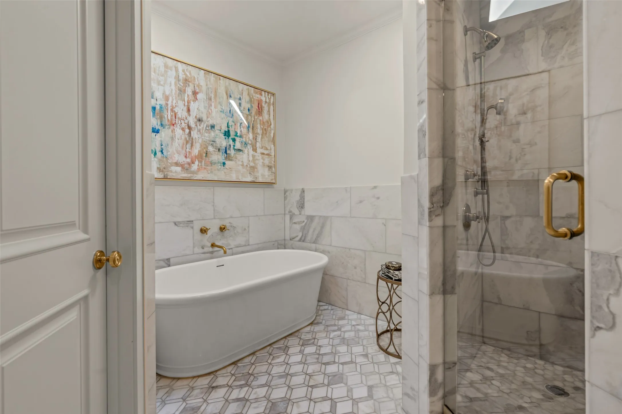 Single Family Residence For Sale in Tarrant County , 5849 Merrymount Road, Westover Hills, Texas 76107, 5 Bedroom, 5 Bathroom, Garage spaces, 5,929 Sqft, built in 1950, mls#21370023, Real Estate Agent in Westover Hills, Homes For Sale in Tarrant county, Homes For Sale in Westover Hills, Realtor in Westover Hills Texas, Real Estate Brokerage Independent Realty Texas, Luminita Cordes Realtor