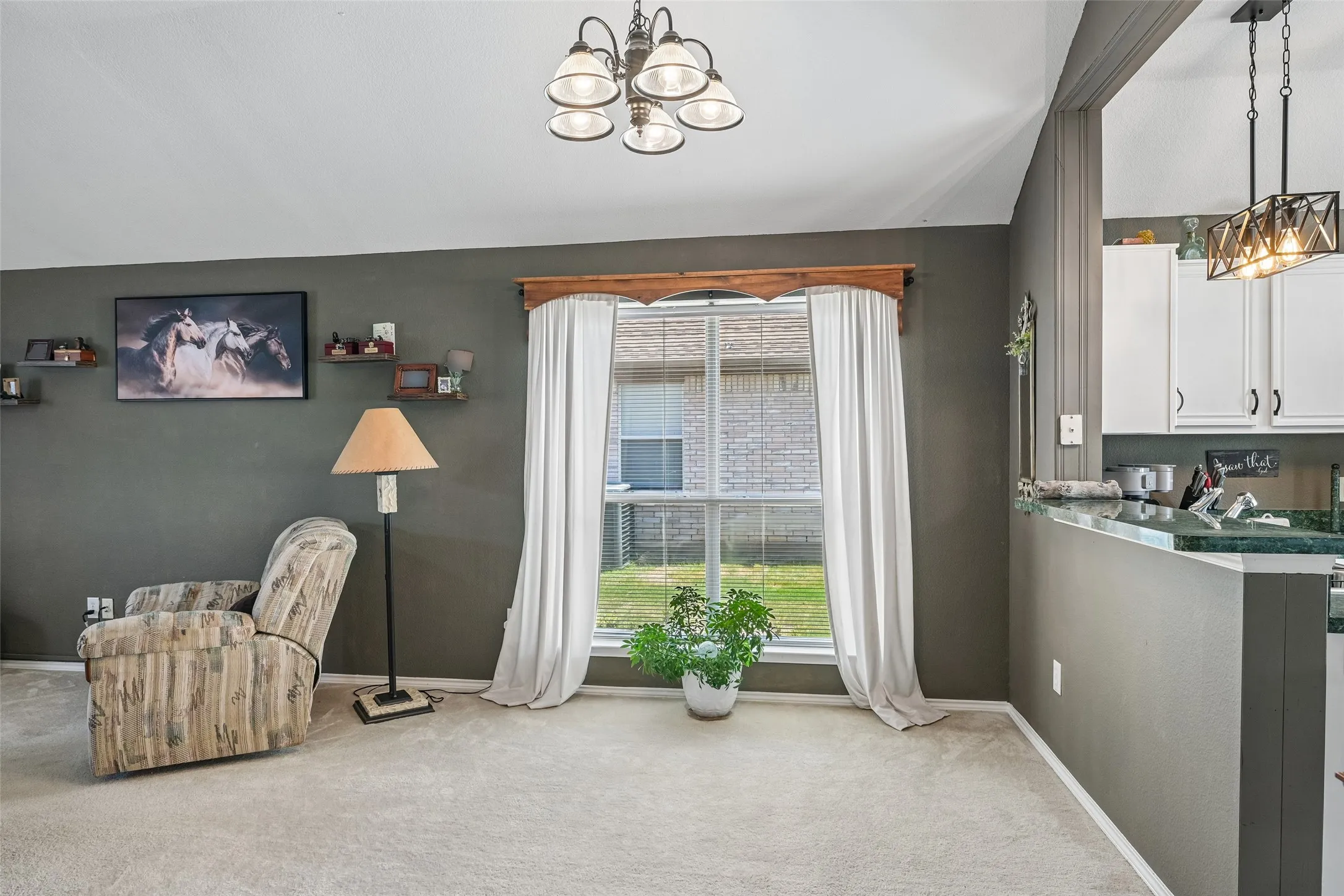 Single Family Residence For Sale in Dallas County , 3209 Welch Lane, Sachse, Texas 75048, 3 Bedroom, 2 Bathroom, 2 Garage spaces, 1,526 Sqft, built in 1998, mls#21363875, Real Estate Agent in Sachse, Homes For Sale in Dallas county, Homes For Sale in Sachse, Realtor in Sachse Texas, Real Estate Brokerage Independent Realty Texas, Luminita Cordes Realtor