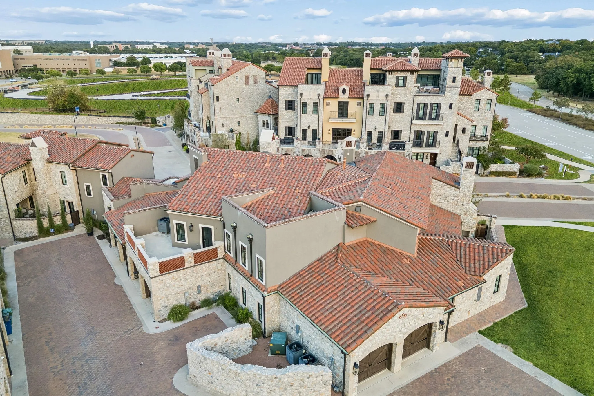 Townhouse For Rent in Tarrant County , 74 Cortes Drive, Westlake, Texas 76262, 4 Bedroom, 5 Bathroom, 2 Garage spaces, 3,550 Sqft, built in 2023, mls#21370244, Real Estate Agent in Westlake, Homes For Rent in Tarrant county, Homes For Rent in Westlake, Realtor in Westlake Texas, Real Estate Brokerage Independent Realty Texas, Luminita Cordes Realtor