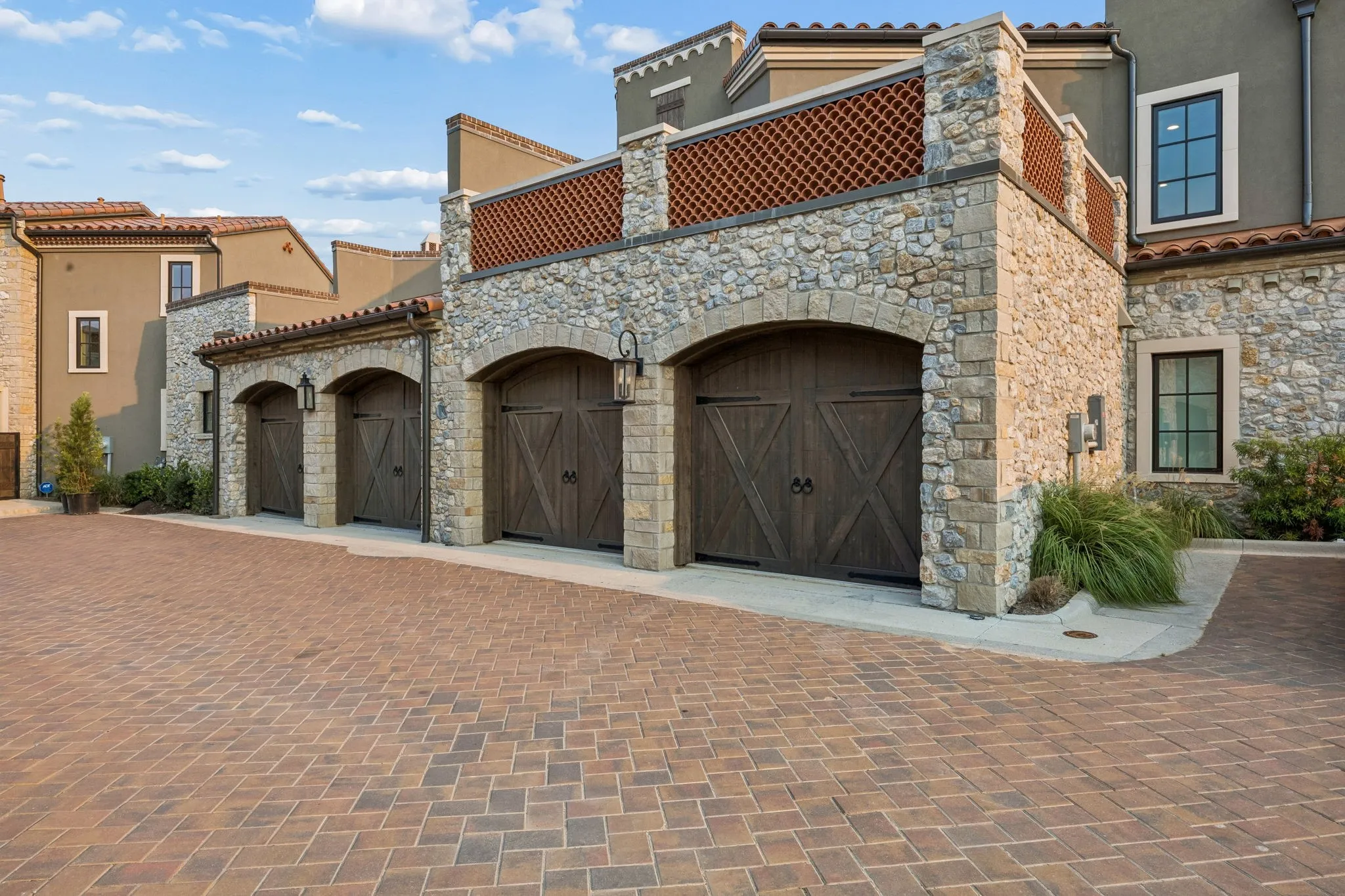 Townhouse For Rent in Tarrant County , 74 Cortes Drive, Westlake, Texas 76262, 4 Bedroom, 5 Bathroom, 2 Garage spaces, 3,550 Sqft, built in 2023, mls#21370244, Real Estate Agent in Westlake, Homes For Rent in Tarrant county, Homes For Rent in Westlake, Realtor in Westlake Texas, Real Estate Brokerage Independent Realty Texas, Luminita Cordes Realtor
