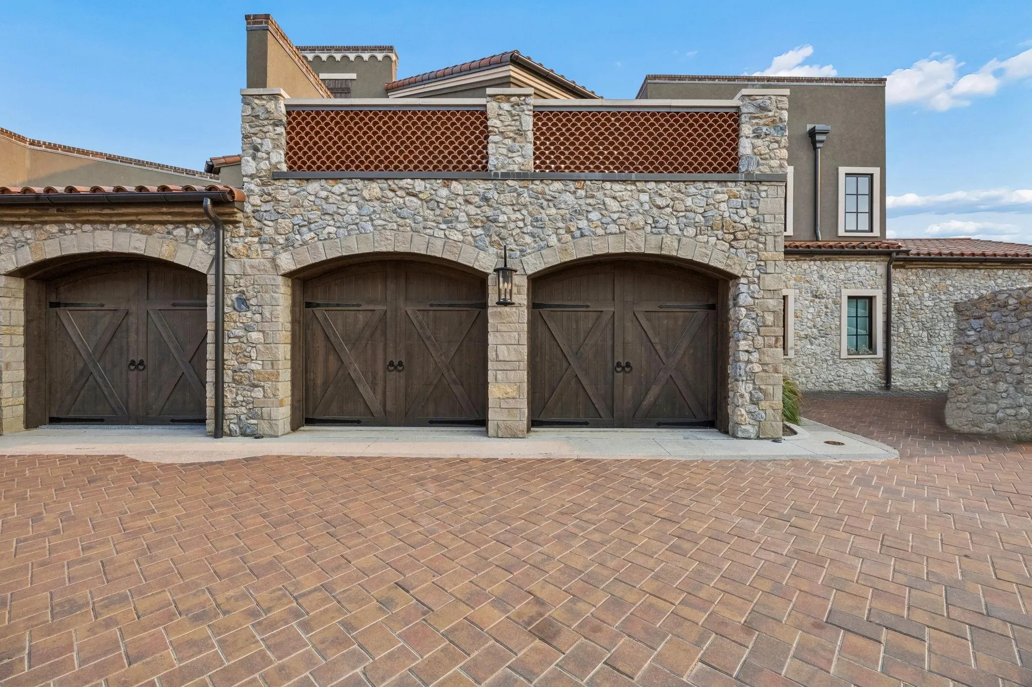 Townhouse For Rent in Tarrant County , 74 Cortes Drive, Westlake, Texas 76262, 4 Bedroom, 5 Bathroom, 2 Garage spaces, 3,550 Sqft, built in 2023, mls#21370244, Real Estate Agent in Westlake, Homes For Rent in Tarrant county, Homes For Rent in Westlake, Realtor in Westlake Texas, Real Estate Brokerage Independent Realty Texas, Luminita Cordes Realtor