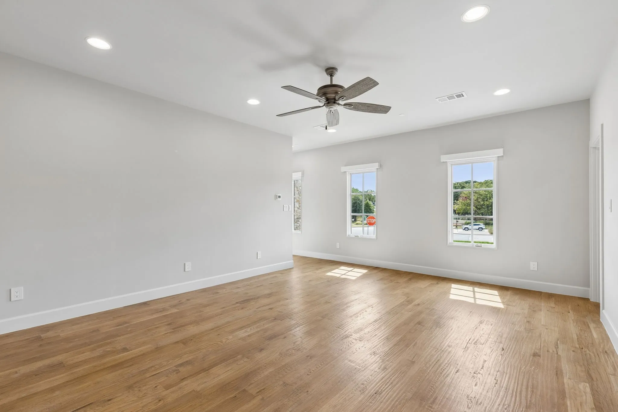 Townhouse For Rent in Tarrant County , 76 Cortes Drive, Westlake, Texas 76262, 3 Bedroom, 4 Bathroom, 2 Garage spaces, 3,107 Sqft, built in 2023, mls#21370258, Real Estate Agent in Westlake, Homes For Rent in Tarrant county, Homes For Rent in Westlake, Realtor in Westlake Texas, Real Estate Brokerage Independent Realty Texas, Luminita Cordes Realtor