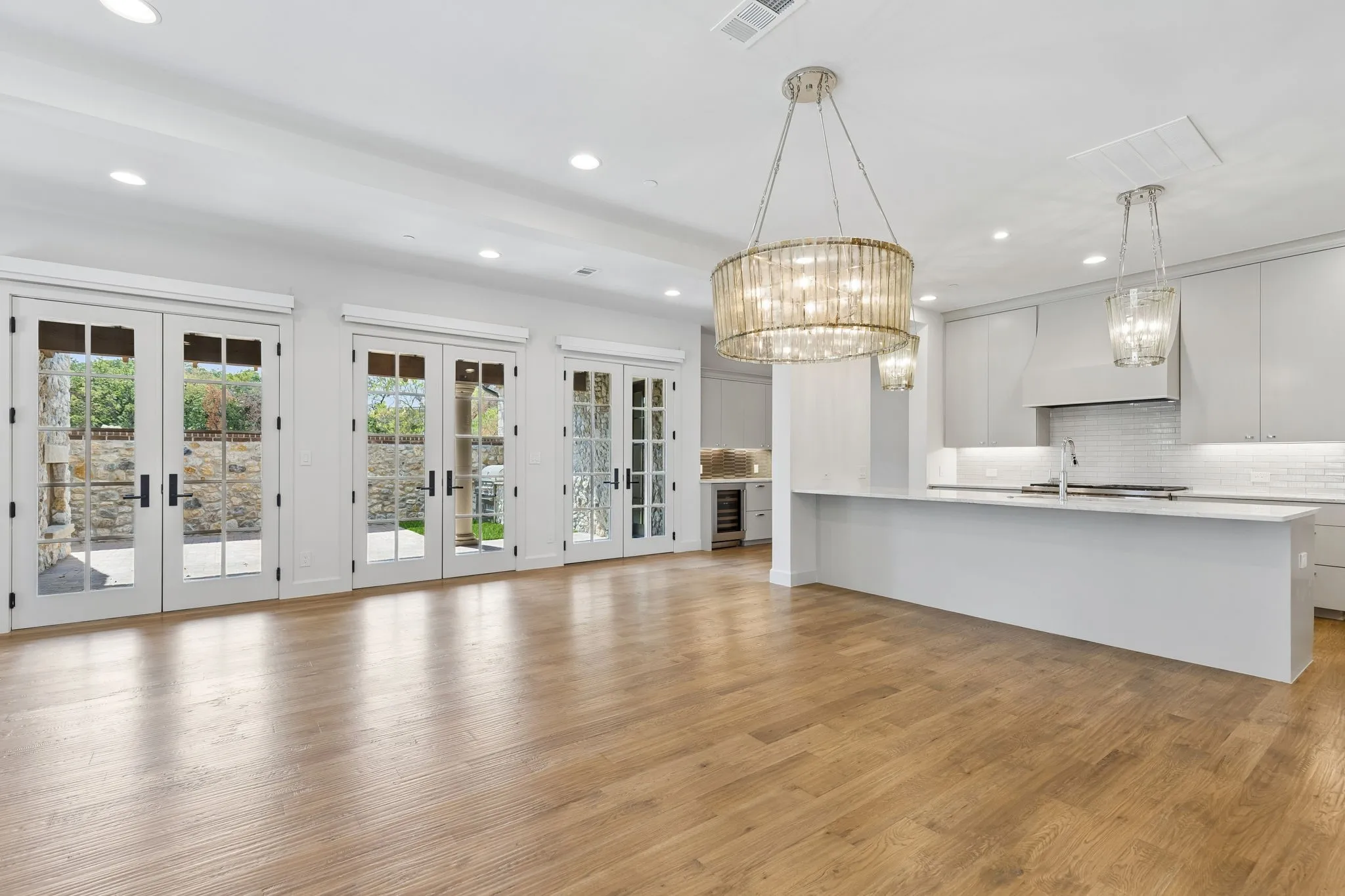 Townhouse For Rent in Tarrant County , 76 Cortes Drive, Westlake, Texas 76262, 3 Bedroom, 4 Bathroom, 2 Garage spaces, 3,107 Sqft, built in 2023, mls#21370258, Real Estate Agent in Westlake, Homes For Rent in Tarrant county, Homes For Rent in Westlake, Realtor in Westlake Texas, Real Estate Brokerage Independent Realty Texas, Luminita Cordes Realtor