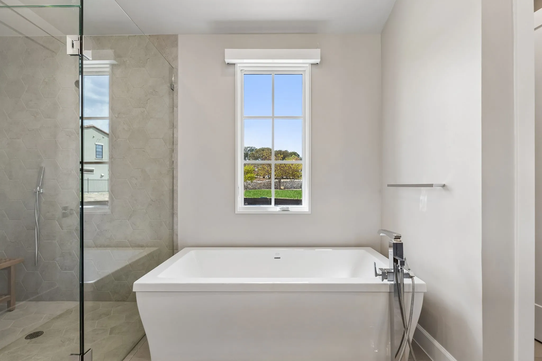 Townhouse For Rent in Tarrant County , 76 Cortes Drive, Westlake, Texas 76262, 3 Bedroom, 4 Bathroom, 2 Garage spaces, 3,107 Sqft, built in 2023, mls#21370258, Real Estate Agent in Westlake, Homes For Rent in Tarrant county, Homes For Rent in Westlake, Realtor in Westlake Texas, Real Estate Brokerage Independent Realty Texas, Luminita Cordes Realtor