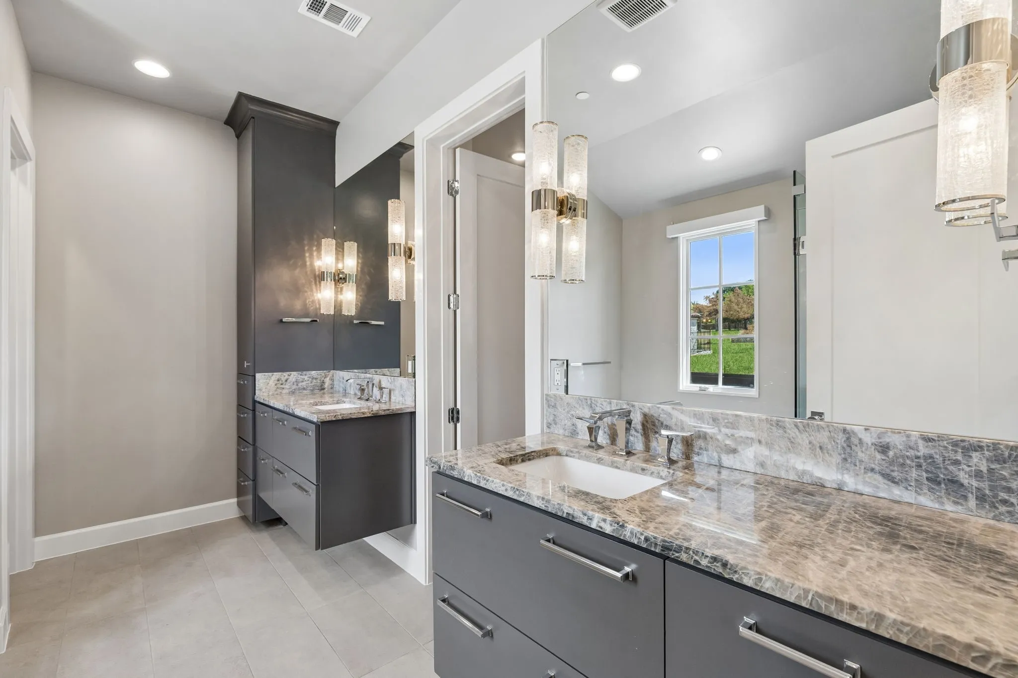 Townhouse For Rent in Tarrant County , 76 Cortes Drive, Westlake, Texas 76262, 3 Bedroom, 4 Bathroom, 2 Garage spaces, 3,107 Sqft, built in 2023, mls#21370258, Real Estate Agent in Westlake, Homes For Rent in Tarrant county, Homes For Rent in Westlake, Realtor in Westlake Texas, Real Estate Brokerage Independent Realty Texas, Luminita Cordes Realtor