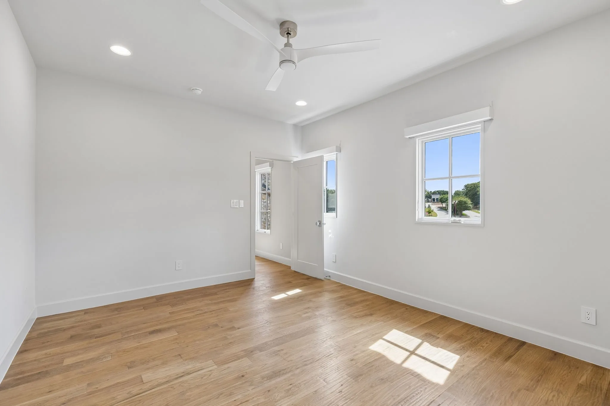 Townhouse For Rent in Tarrant County , 76 Cortes Drive, Westlake, Texas 76262, 3 Bedroom, 4 Bathroom, 2 Garage spaces, 3,107 Sqft, built in 2023, mls#21370258, Real Estate Agent in Westlake, Homes For Rent in Tarrant county, Homes For Rent in Westlake, Realtor in Westlake Texas, Real Estate Brokerage Independent Realty Texas, Luminita Cordes Realtor