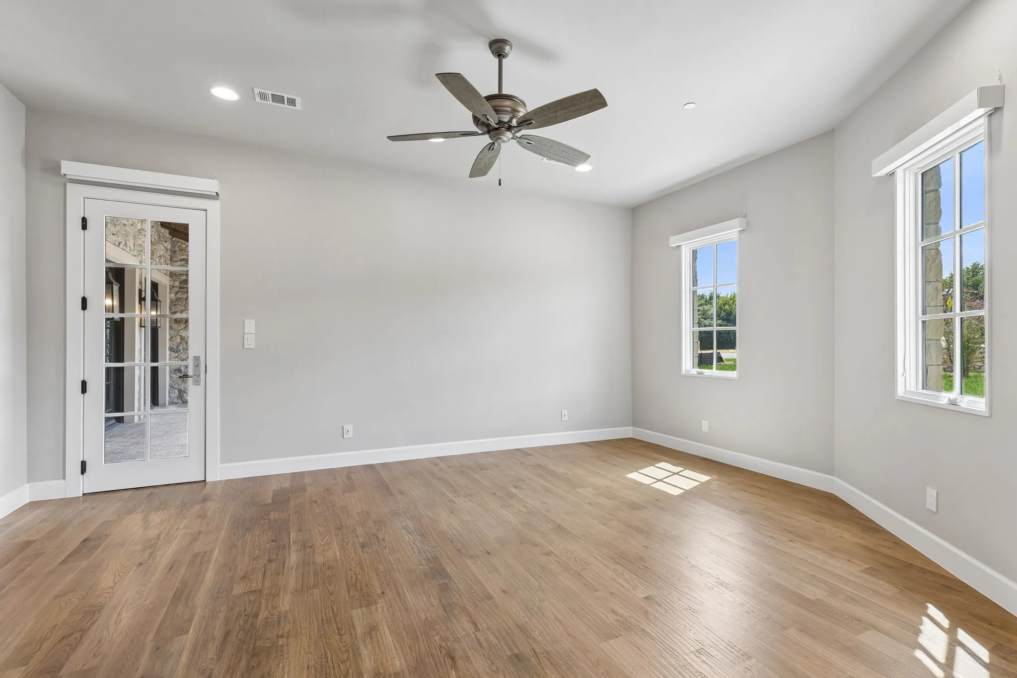 Townhouse For Rent in Tarrant County , 76 Cortes Drive, Westlake, Texas 76262, 3 Bedroom, 4 Bathroom, 2 Garage spaces, 3,107 Sqft, built in 2023, mls#21370258, Real Estate Agent in Westlake, Homes For Rent in Tarrant county, Homes For Rent in Westlake, Realtor in Westlake Texas, Real Estate Brokerage Independent Realty Texas, Luminita Cordes Realtor