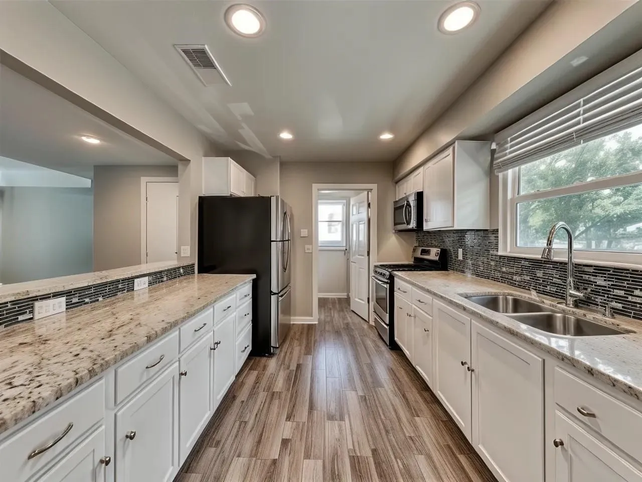 Single Family Residence For Rent in Dallas County , 14036 Stardust Lane, Farmers Branch, Texas 75234, 3 Bedroom, 2 Bathroom, Garage spaces, 1,716 Sqft, built in 1957, mls#21370450, Real Estate Agent in Farmers Branch, Homes For Rent in Dallas county, Homes For Rent in Farmers Branch, Realtor in Farmers Branch Texas, Real Estate Brokerage Independent Realty Texas, Luminita Cordes Realtor