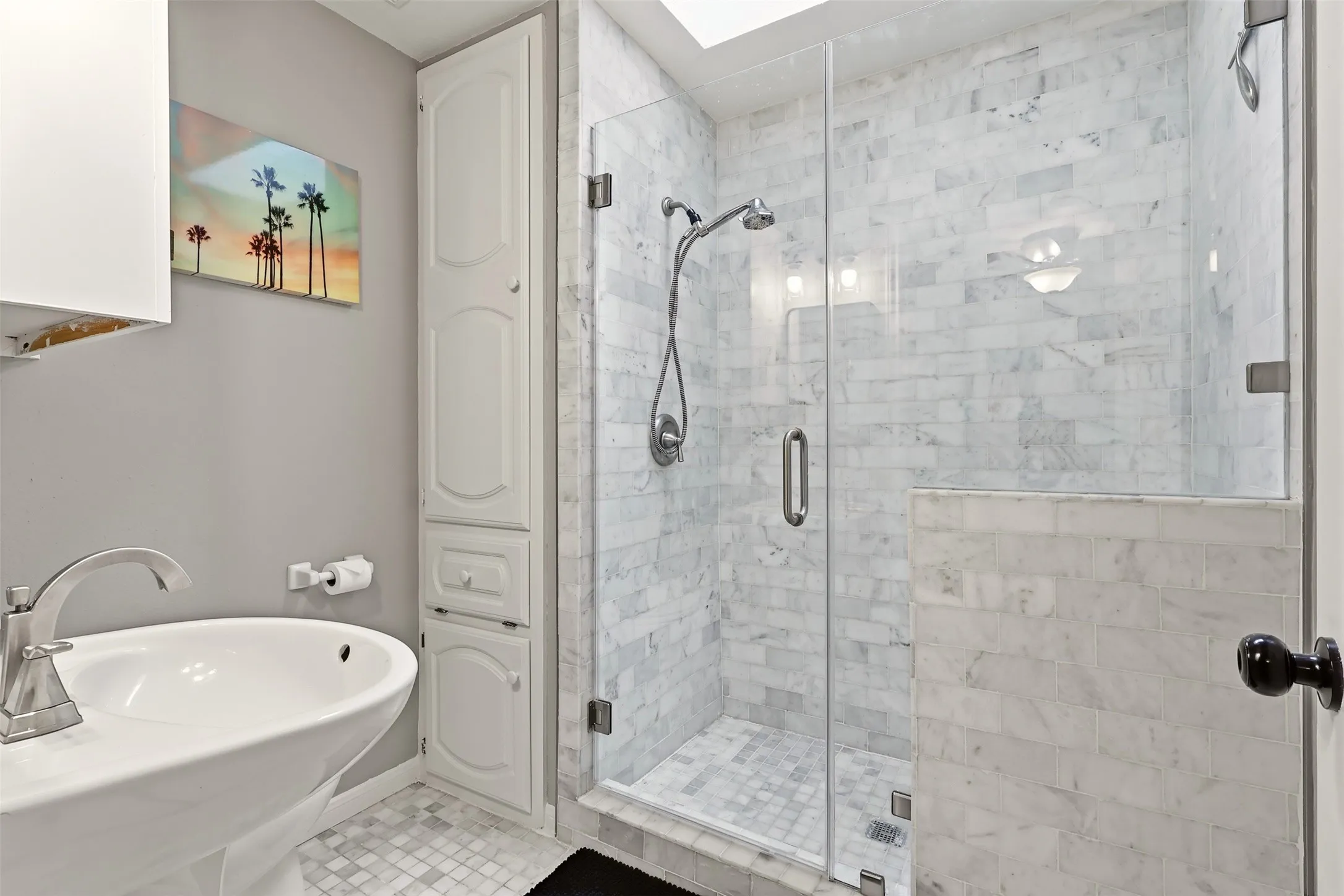 Single Family Residence For Sale in Rockwall County , 1613 Bay Crest Trail, Heath, Texas 75032, 4 Bedroom, 4 Bathroom, 2 Garage spaces, 3,041 Sqft, built in 1987, mls#21368728, Real Estate Agent in Heath, Homes For Sale in Rockwall county, Homes For Sale in Heath, Realtor in Heath Texas, Real Estate Brokerage Independent Realty Texas, Luminita Cordes Realtor