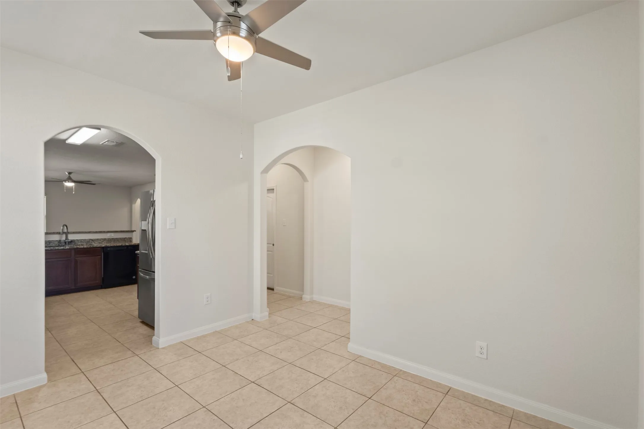 Single Family Residence For Sale in Collin County , 1205 Juniper Drive, Princeton, Texas 75407, 3 Bedroom, 2 Bathroom, 2 Garage spaces, 1,619 Sqft, built in 2017, mls#21370366, Real Estate Agent in Princeton, Homes For Sale in Collin county, Homes For Sale in Princeton, Realtor in Princeton Texas, Real Estate Brokerage Independent Realty Texas, Luminita Cordes Realtor