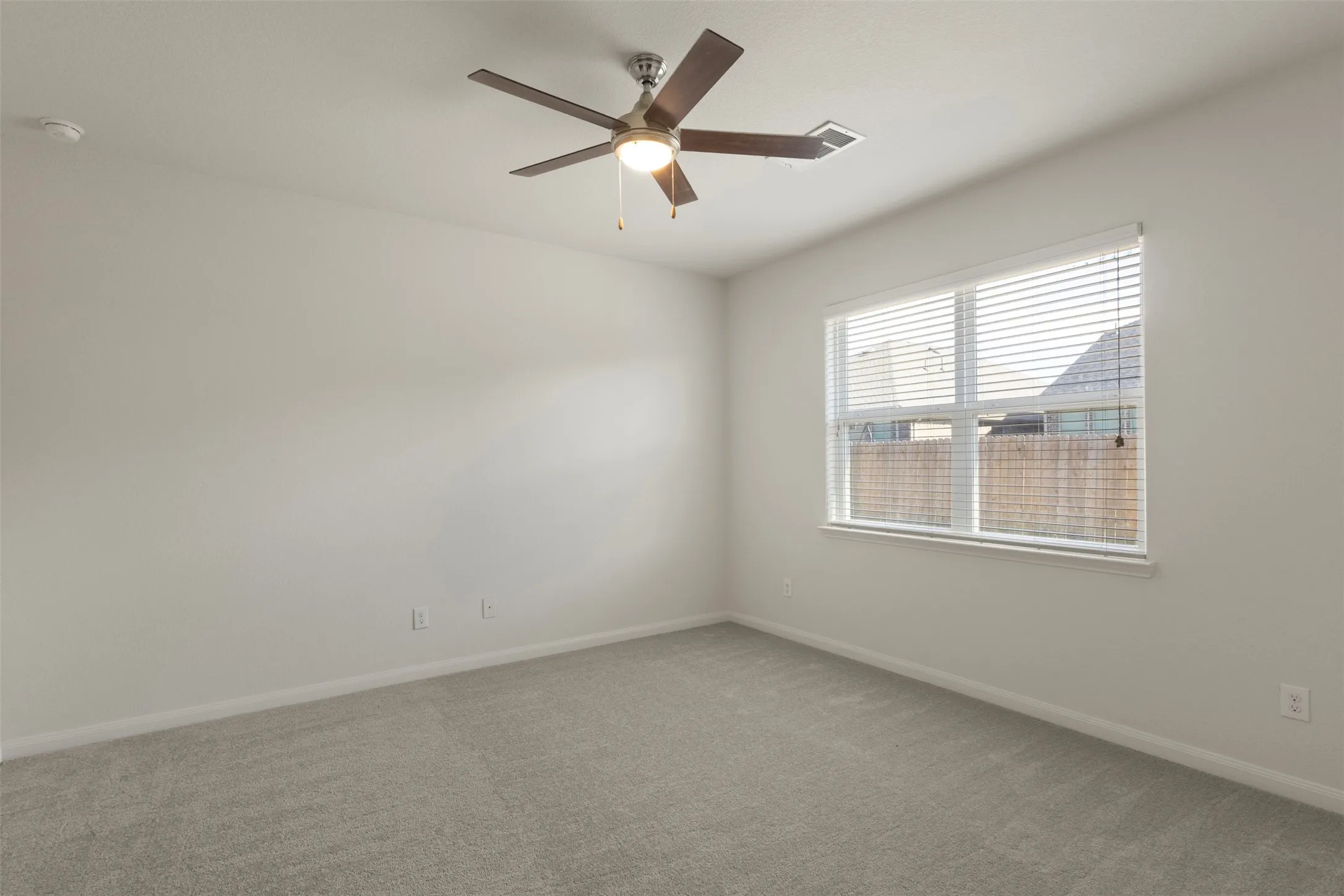 Single Family Residence For Sale in Collin County , 1205 Juniper Drive, Princeton, Texas 75407, 3 Bedroom, 2 Bathroom, 2 Garage spaces, 1,619 Sqft, built in 2017, mls#21370366, Real Estate Agent in Princeton, Homes For Sale in Collin county, Homes For Sale in Princeton, Realtor in Princeton Texas, Real Estate Brokerage Independent Realty Texas, Luminita Cordes Realtor