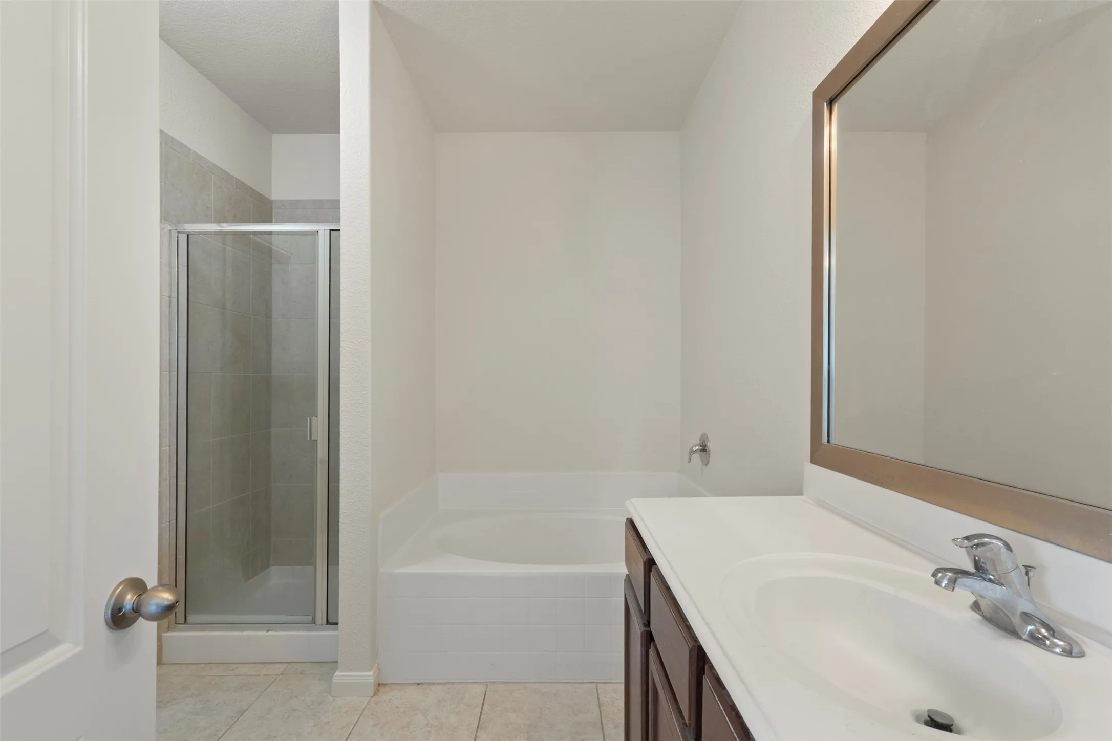 Single Family Residence For Sale in Collin County , 1205 Juniper Drive, Princeton, Texas 75407, 3 Bedroom, 2 Bathroom, 2 Garage spaces, 1,619 Sqft, built in 2017, mls#21370366, Real Estate Agent in Princeton, Homes For Sale in Collin county, Homes For Sale in Princeton, Realtor in Princeton Texas, Real Estate Brokerage Independent Realty Texas, Luminita Cordes Realtor