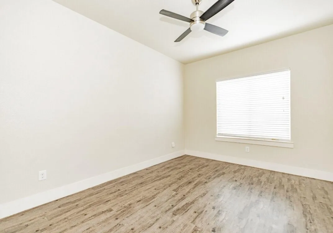 Apartment For Rent in Dallas County , 3221 Elihu Street 205, Dallas, Texas 75210, 1 Bedroom, 1 Bathroom, Garage spaces, 723 Sqft, built in 2014, mls#21370390, Real Estate Agent in Dallas, Homes For Rent in Dallas county, Homes For Rent in Dallas, Realtor in Dallas Texas, Real Estate Brokerage Independent Realty Texas, Luminita Cordes Realtor