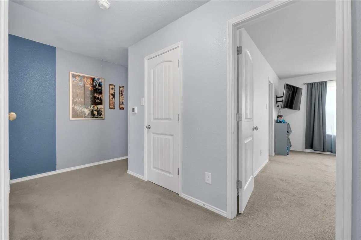 Single Family Residence For Sale in Denton County , 5504 Wharfside Place, Denton, Texas 76208, 4 Bedroom, 3 Bathroom, 2 Garage spaces, 3,145 Sqft, built in 2018, mls#21361301, Real Estate Agent in Denton, Homes For Sale in Denton county, Homes For Sale in Denton, Realtor in Denton Texas, Real Estate Brokerage Independent Realty Texas, Luminita Cordes Realtor