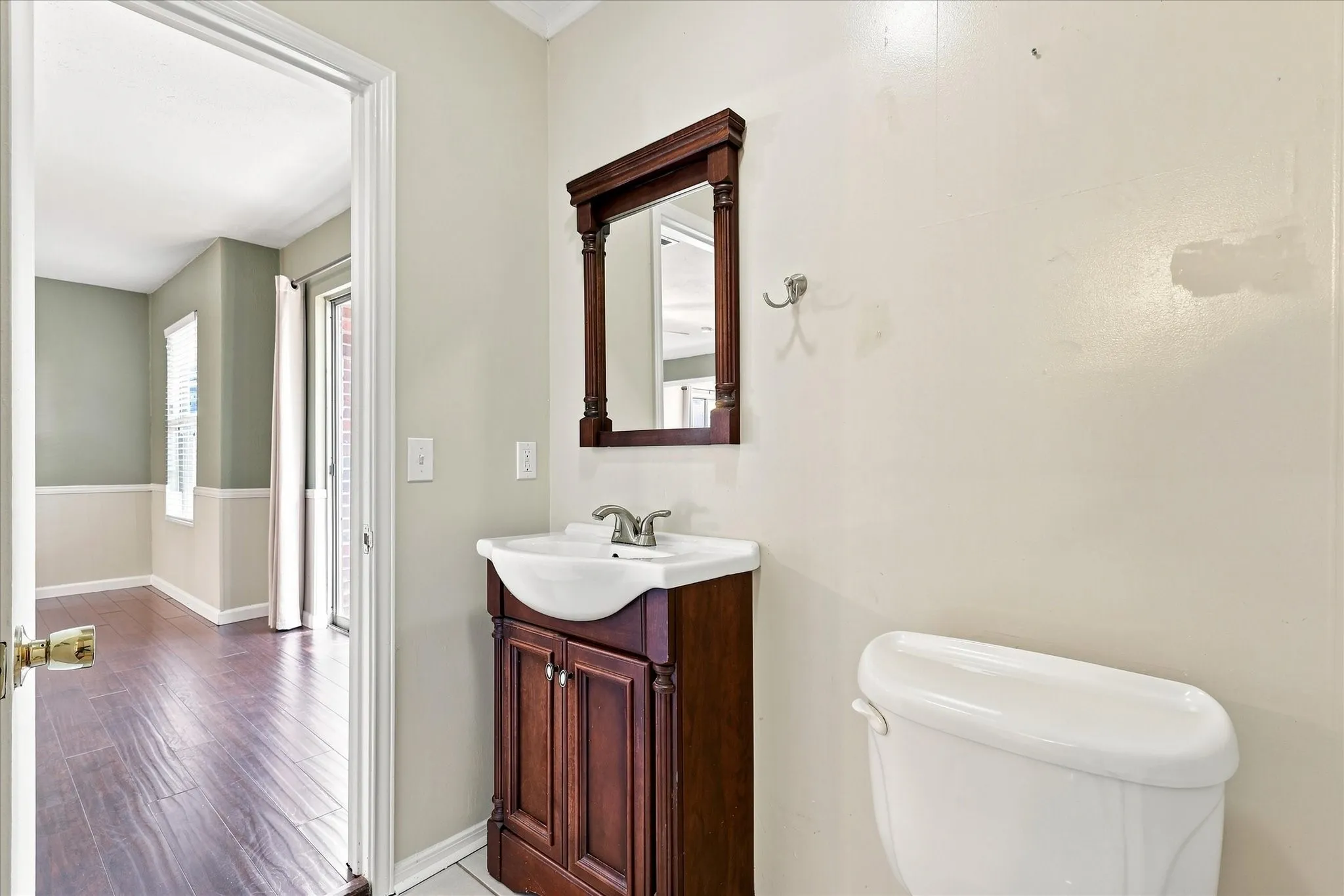 Single Family Residence For Sale in Collin County , 2525 Eucalyptus Drive, Plano, Texas 75075, 4 Bedroom, 4 Bathroom, 2 Garage spaces, 2,852 Sqft, built in 1972, mls#21369338, Real Estate Agent in Plano, Homes For Sale in Collin county, Homes For Sale in Plano, Realtor in Plano Texas, Real Estate Brokerage Independent Realty Texas, Luminita Cordes Realtor
