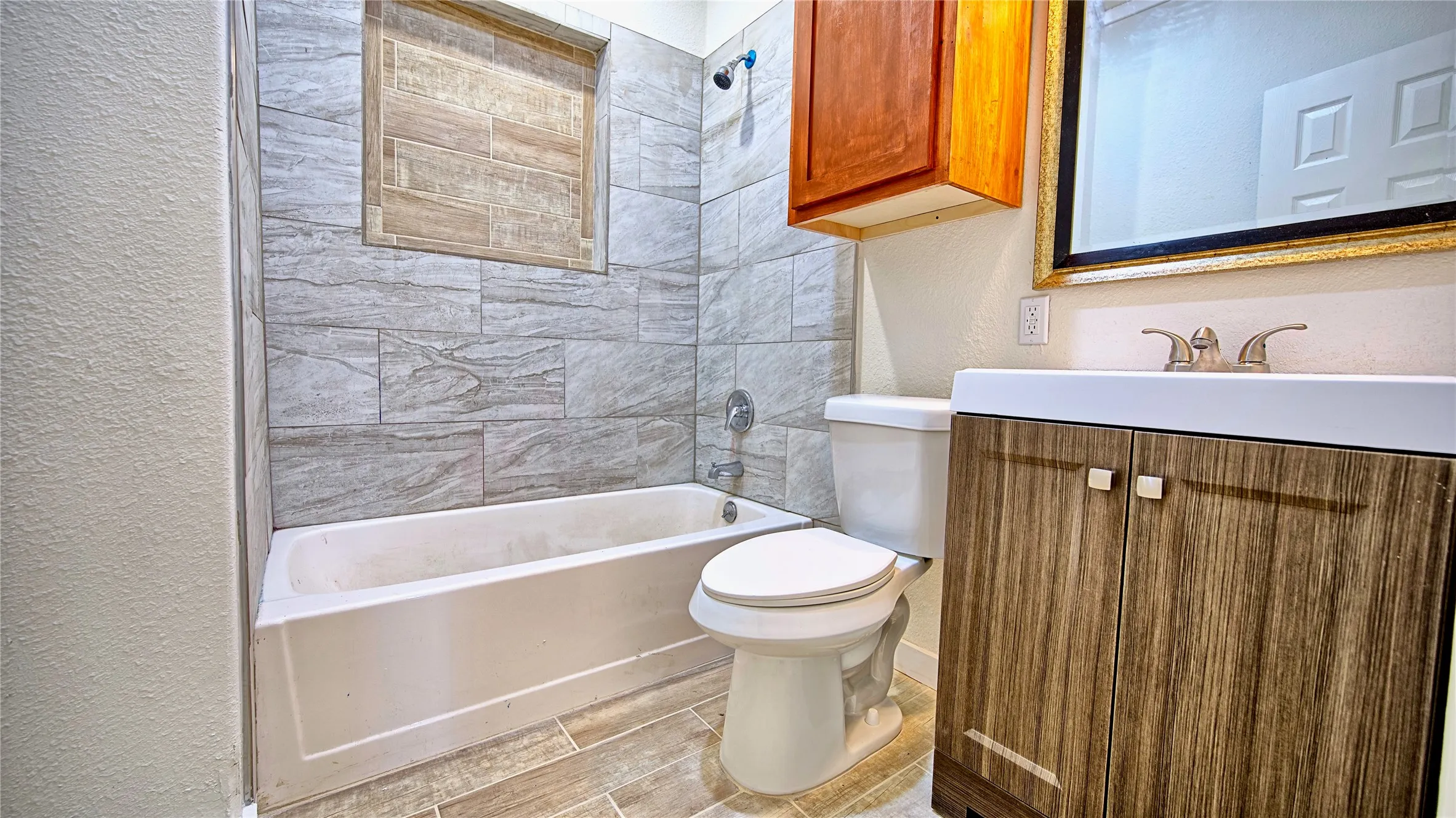 Single Family Residence For Sale in Montague County , 307 Fannin Street, Nocona, Texas 76255, 3 Bedroom, 2 Bathroom, Garage spaces, 1,344 Sqft, built in 1955, mls#21369508, Real Estate Agent in Nocona, Homes For Sale in Montague county, Homes For Sale in Nocona, Realtor in Nocona Texas, Real Estate Brokerage Independent Realty Texas, Luminita Cordes Realtor