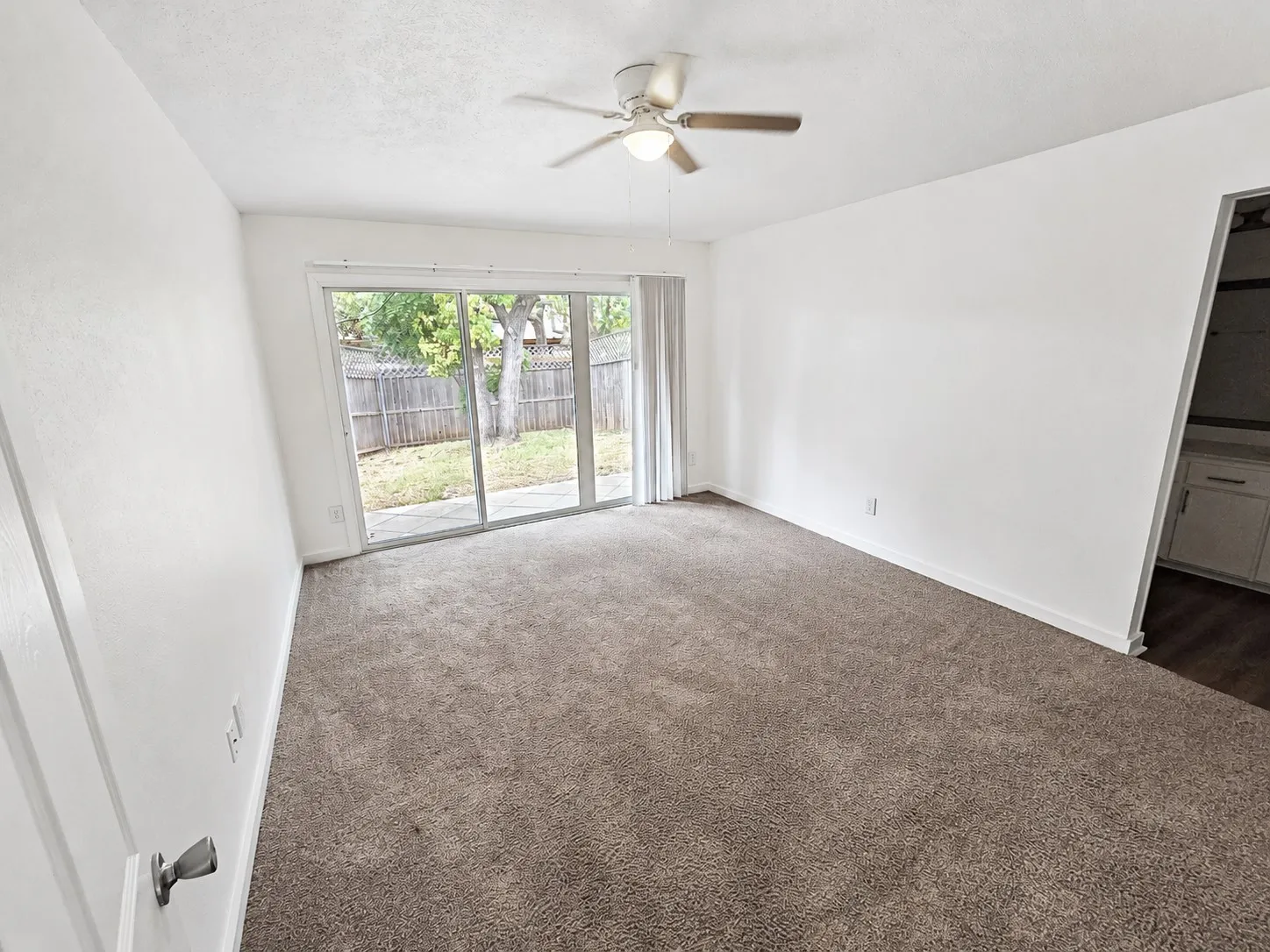 Duplex For Rent in Dallas County , 206 Trellis Place, Richardson, Texas 75081, 3 Bedroom, 2 Bathroom, 2 Garage spaces, 1,792 Sqft, built in 1974, mls#21369613, Real Estate Agent in Richardson, Homes For Rent in Dallas county, Homes For Rent in Richardson, Realtor in Richardson Texas, Real Estate Brokerage Independent Realty Texas, Luminita Cordes Realtor