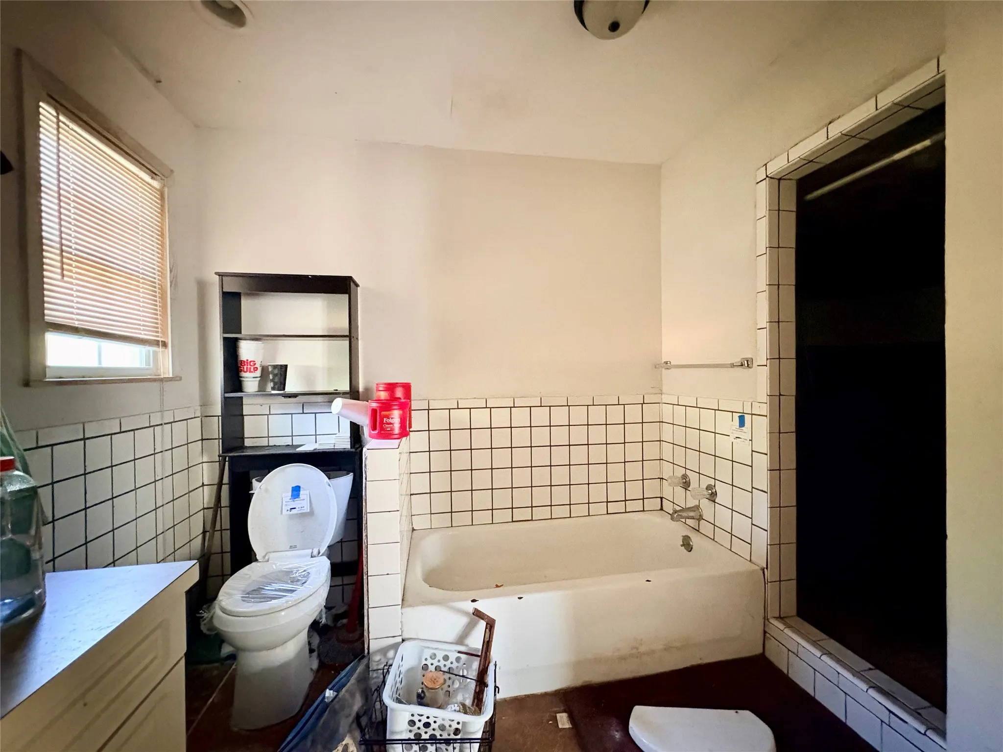 Single Family Residence For Sale in Mc Lennan County , 448 Norwood Drive, Woodway, Texas 76712, 5 Bedroom, 4 Bathroom, Garage spaces, 2,888 Sqft, built in 2007, mls#21369695, Real Estate Agent in Woodway, Homes For Sale in Mc Lennan county, Homes For Sale in Woodway, Realtor in Woodway Texas, Real Estate Brokerage Independent Realty Texas, Luminita Cordes Realtor