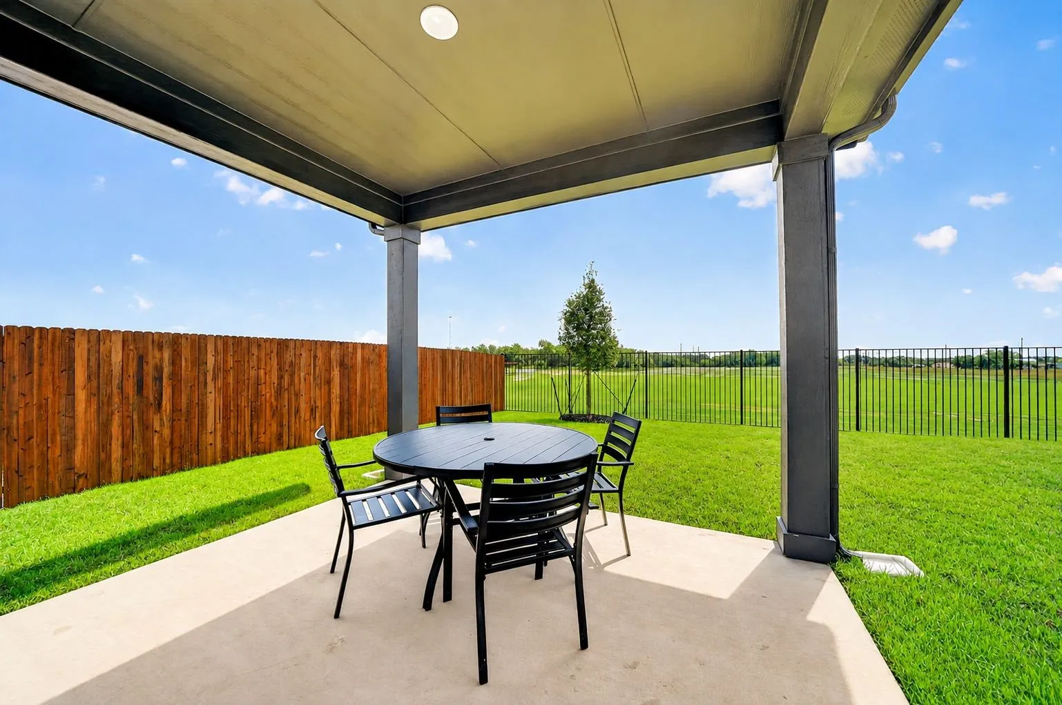 Single Family Residence For Sale in Collin County , 2925 Olympic Drive, Anna, Texas 75409, 5 Bedroom, 4 Bathroom, 2 Garage spaces, 2,799 Sqft, built in 2026, mls#21370478, Real Estate Agent in Anna, Homes For Sale in Collin county, Homes For Sale in Anna, Realtor in Anna Texas, Real Estate Brokerage Independent Realty Texas, Luminita Cordes Realtor