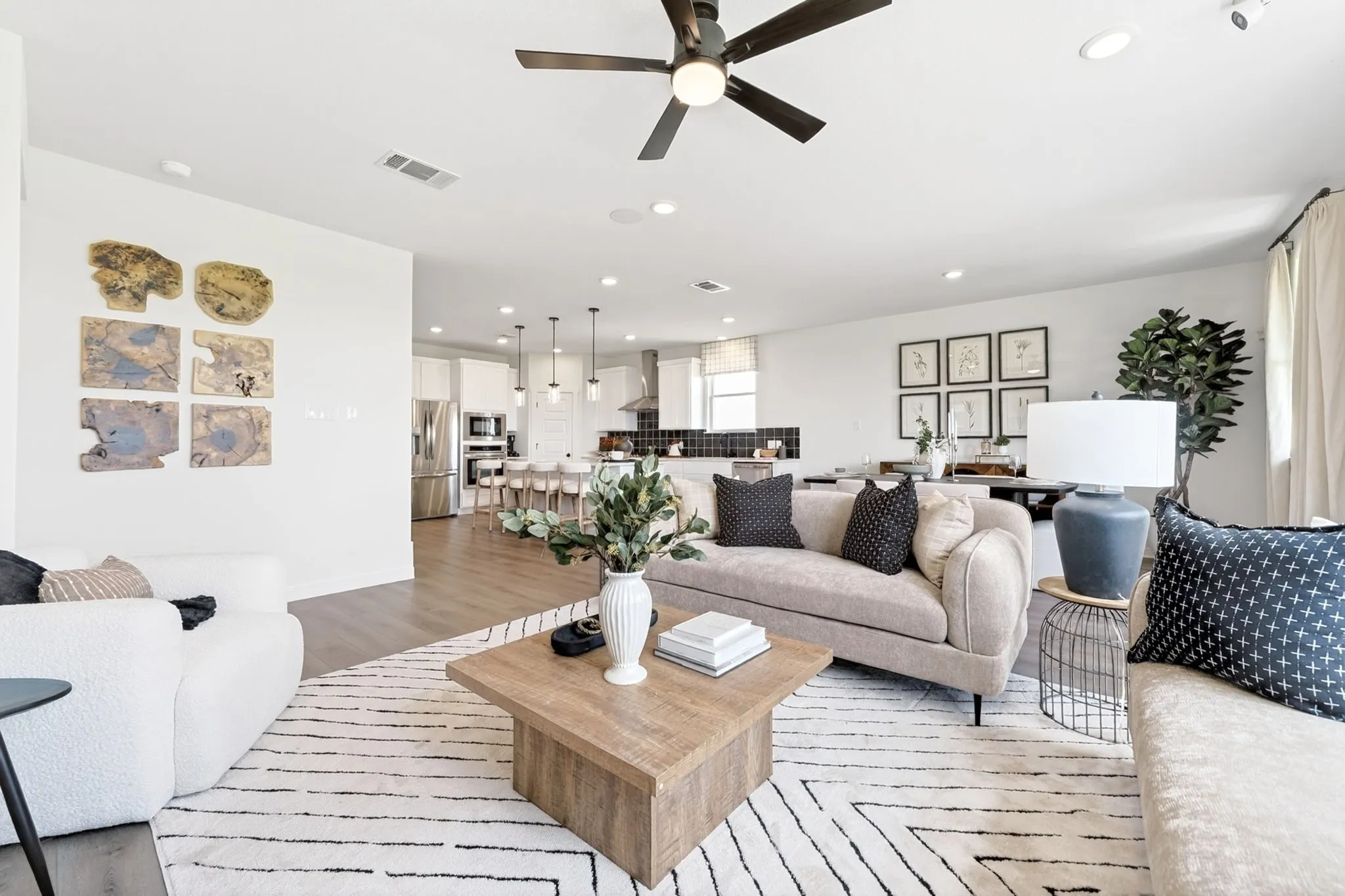 Single Family Residence For Sale in Collin County , 2925 Olympic Drive, Anna, Texas 75409, 5 Bedroom, 4 Bathroom, 2 Garage spaces, 2,799 Sqft, built in 2026, mls#21370478, Real Estate Agent in Anna, Homes For Sale in Collin county, Homes For Sale in Anna, Realtor in Anna Texas, Real Estate Brokerage Independent Realty Texas, Luminita Cordes Realtor