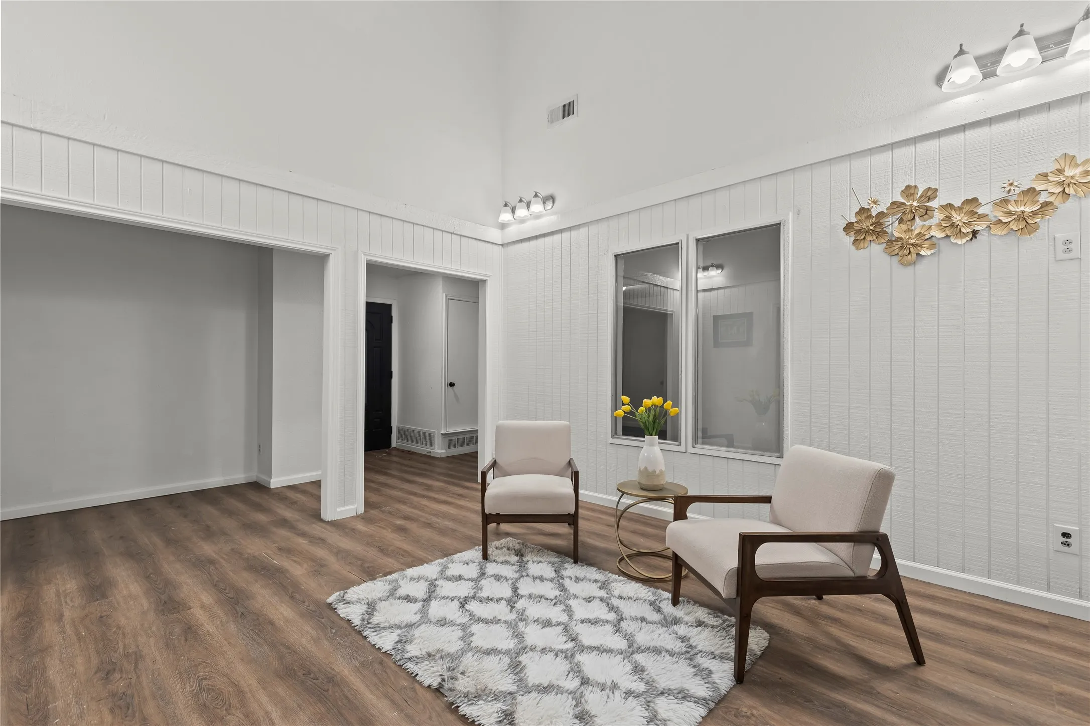 Single Family Residence For Rent in Dallas County , 211 Willowwood Place, Duncanville, Texas 75116, 4 Bedroom, 3 Bathroom, Garage spaces, 1,657 Sqft, built in 1978, mls#21370485, Real Estate Agent in Duncanville, Homes For Rent in Dallas county, Homes For Rent in Duncanville, Realtor in Duncanville Texas, Real Estate Brokerage Independent Realty Texas, Luminita Cordes Realtor