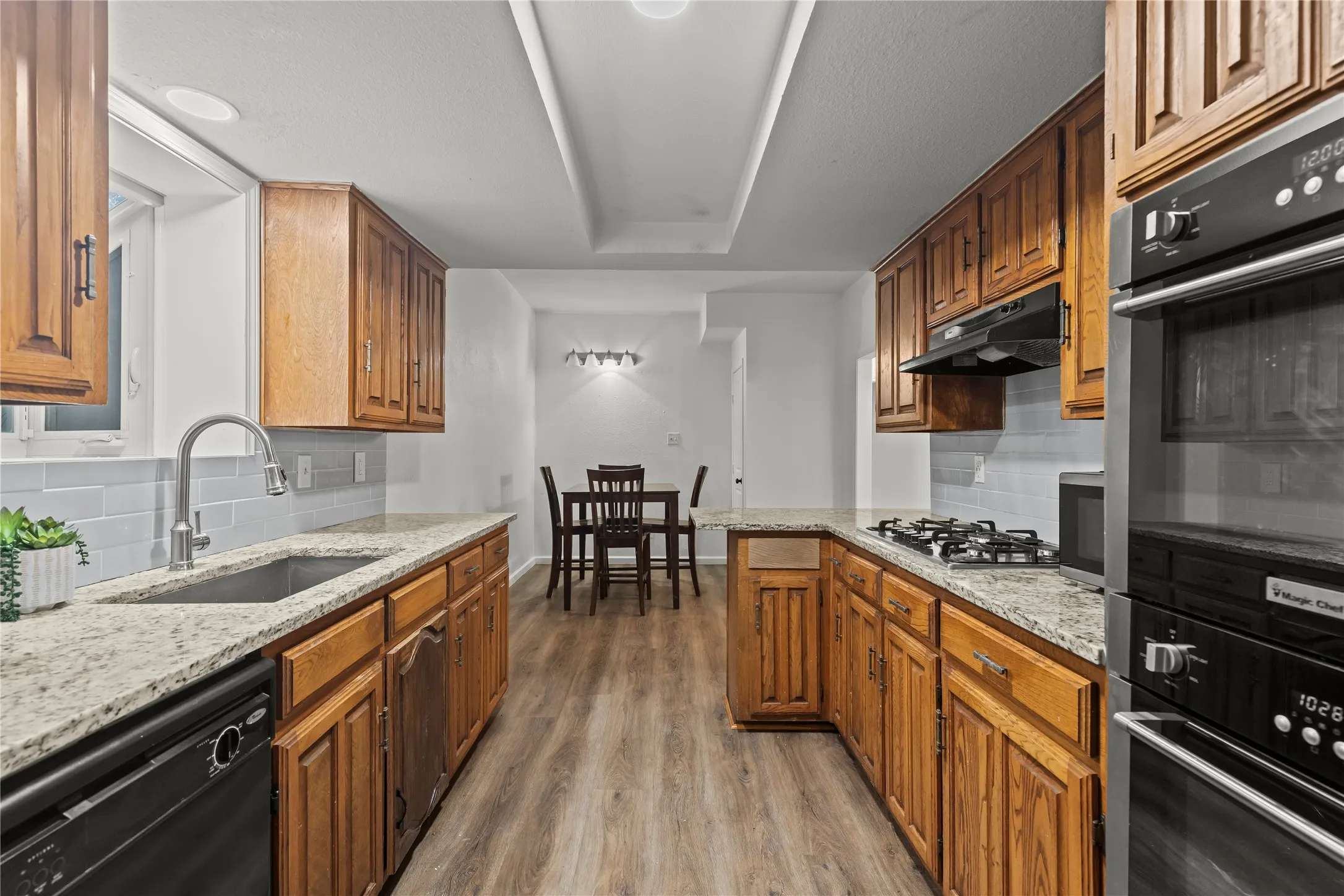 Single Family Residence For Rent in Dallas County , 211 Willowwood Place, Duncanville, Texas 75116, 4 Bedroom, 3 Bathroom, Garage spaces, 1,657 Sqft, built in 1978, mls#21370485, Real Estate Agent in Duncanville, Homes For Rent in Dallas county, Homes For Rent in Duncanville, Realtor in Duncanville Texas, Real Estate Brokerage Independent Realty Texas, Luminita Cordes Realtor