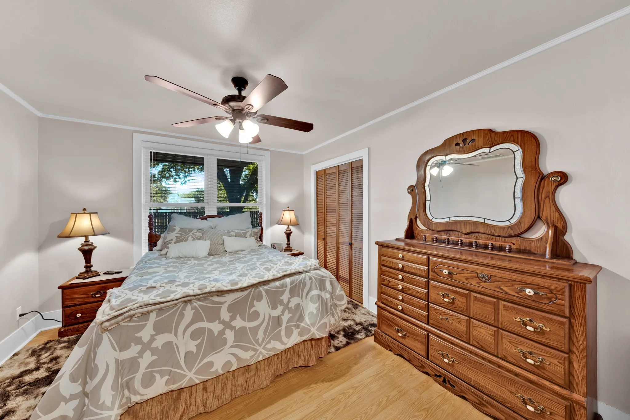 Farm For Sale in Comanche County , 509 E Almante Avenue, De Leon, Texas 76444, 2 Bedroom, 2 Bathroom, 2 Garage spaces, 3,060 Sqft, built in 1930, mls#21369959, Real Estate Agent in De Leon, Homes For Sale in Comanche county, Homes For Sale in De Leon, Realtor in De Leon Texas, Real Estate Brokerage Independent Realty Texas, Luminita Cordes Realtor
