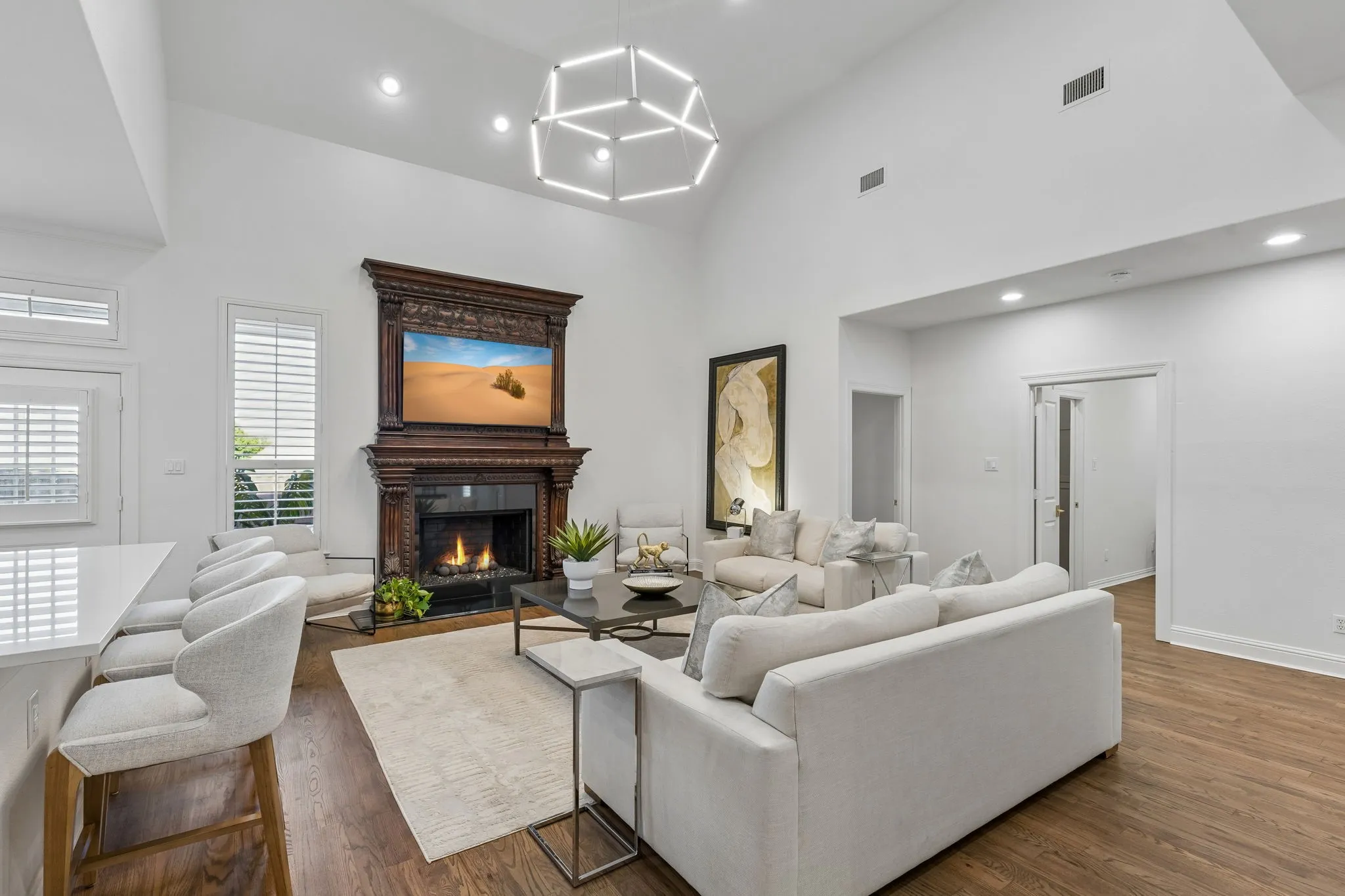 Single Family Residence For Sale in Rockwall County , 4741 Parkwood Drive, Rockwall, Texas 75032, 4 Bedroom, 4 Bathroom, 3 Garage spaces, 3,898 Sqft, built in 1997, mls#21370393, Real Estate Agent in Rockwall, Homes For Sale in Rockwall county, Homes For Sale in Rockwall, Realtor in Rockwall Texas, Real Estate Brokerage Independent Realty Texas, Luminita Cordes Realtor
