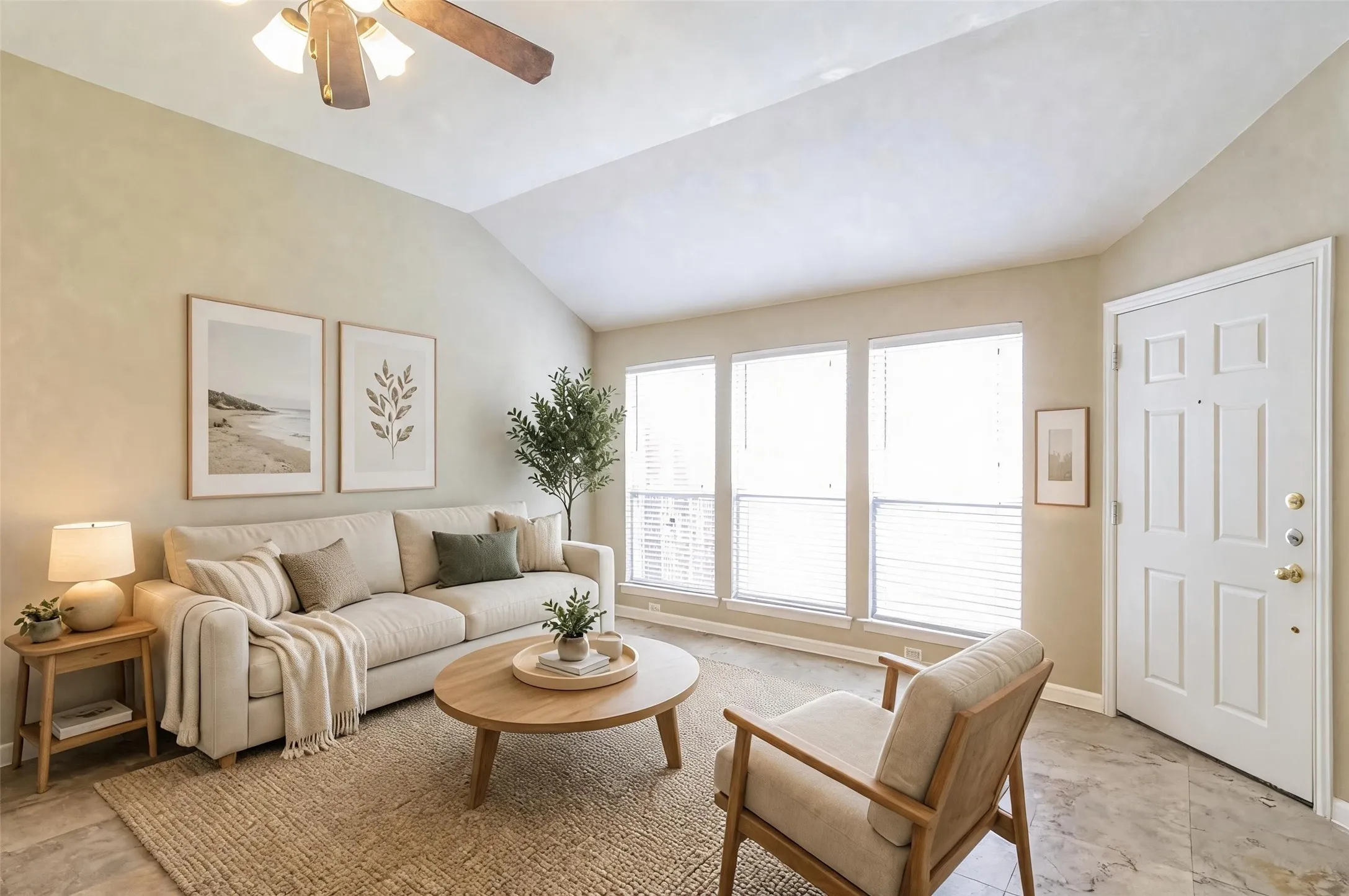 Single Family Residence For Rent in Collin County , 1070 Mellanie Lane, Celina, Texas 75009, 3 Bedroom, 2 Bathroom, 2 Garage spaces, 1,261 Sqft, built in 2004, mls#21368358, Real Estate Agent in Celina, Homes For Rent in Collin county, Homes For Rent in Celina, Realtor in Celina Texas, Real Estate Brokerage Independent Realty Texas, Luminita Cordes Realtor