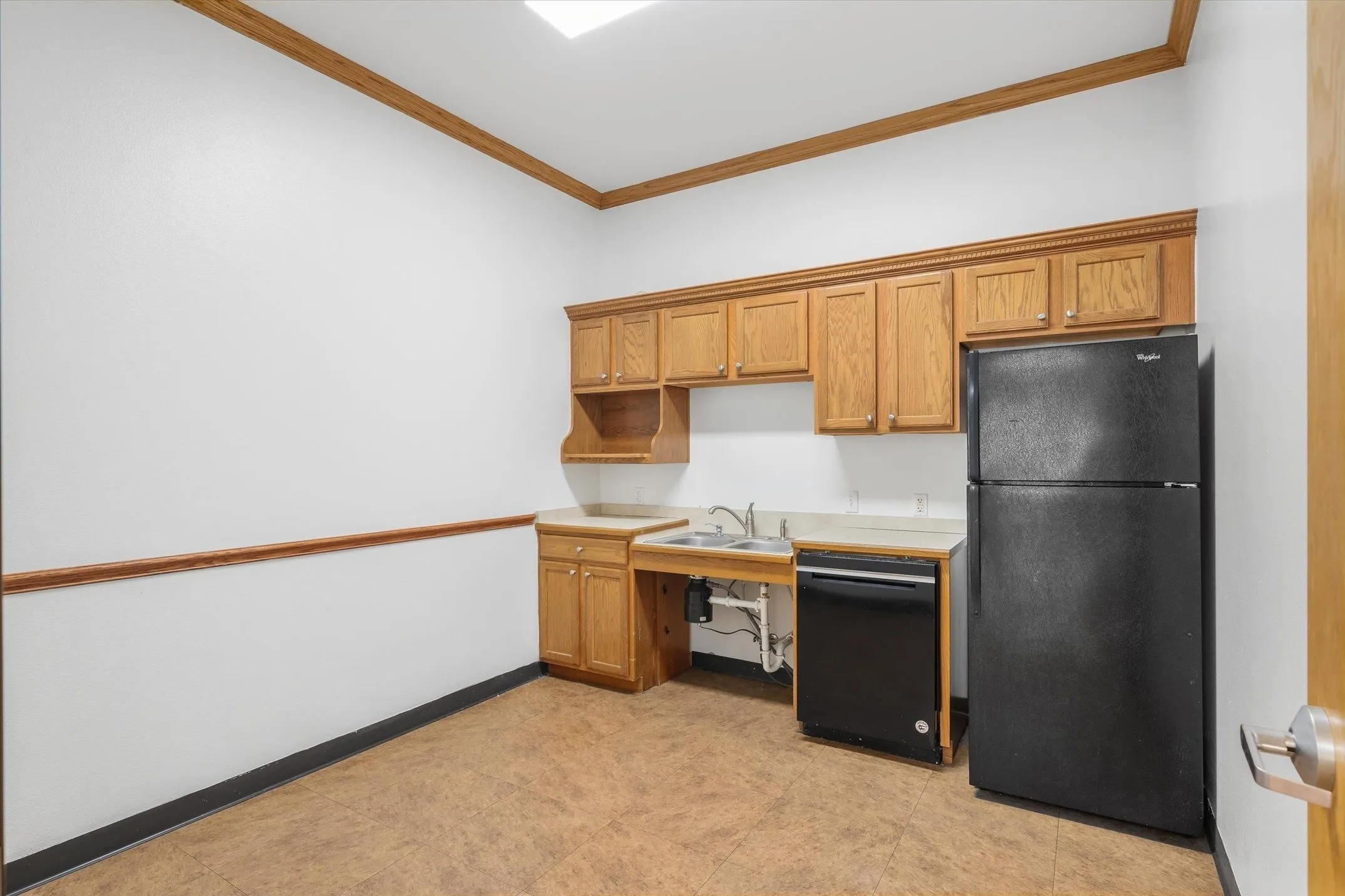 Office For Rent in Rockwall County , 3090 Ridge Road, Rockwall, Texas 75032, 0, 0, Garage spaces, 0 Sqft, built in 2002, mls#21363085, Real Estate Agent in Rockwall, Homes For Rent in Rockwall county, Homes For Rent in Rockwall, Realtor in Rockwall Texas, Real Estate Brokerage Independent Realty Texas, Luminita Cordes Realtor
