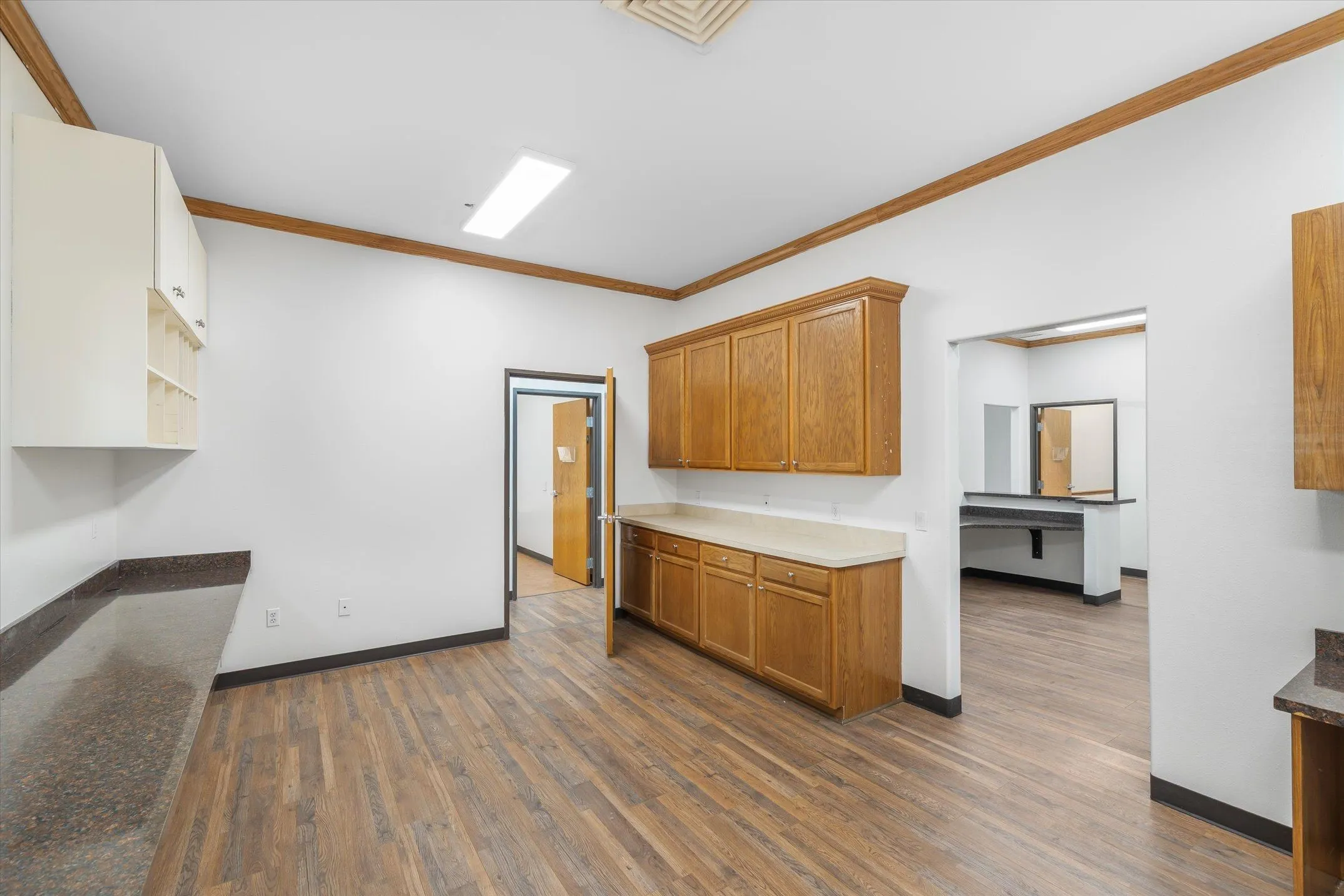 Office For Rent in Rockwall County , 3090 Ridge Road, Rockwall, Texas 75032, 0, 0, Garage spaces, 0 Sqft, built in 2002, mls#21363085, Real Estate Agent in Rockwall, Homes For Rent in Rockwall county, Homes For Rent in Rockwall, Realtor in Rockwall Texas, Real Estate Brokerage Independent Realty Texas, Luminita Cordes Realtor