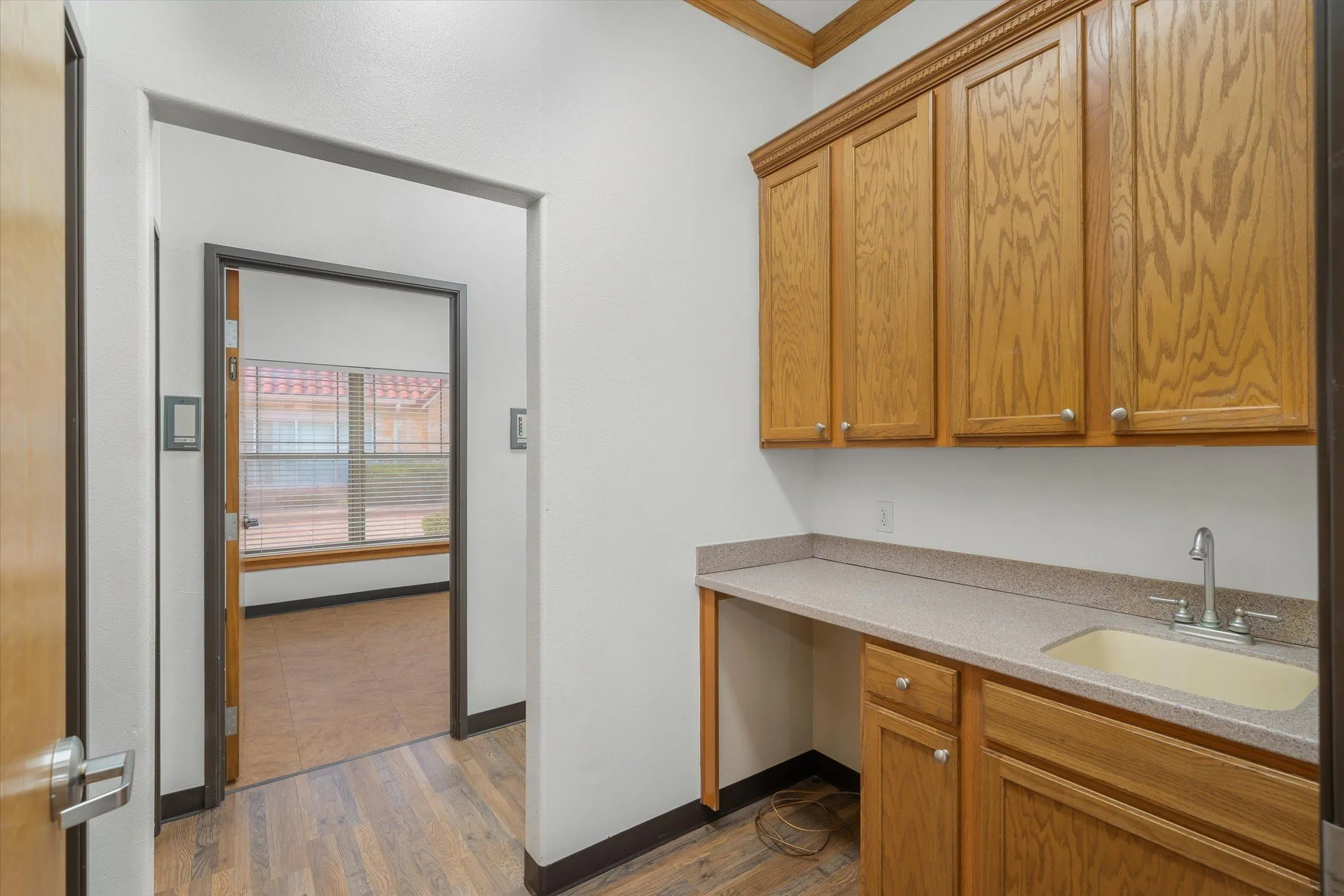 Office For Rent in Rockwall County , 3090 Ridge Road, Rockwall, Texas 75032, 0, 0, Garage spaces, 0 Sqft, built in 2002, mls#21363085, Real Estate Agent in Rockwall, Homes For Rent in Rockwall county, Homes For Rent in Rockwall, Realtor in Rockwall Texas, Real Estate Brokerage Independent Realty Texas, Luminita Cordes Realtor