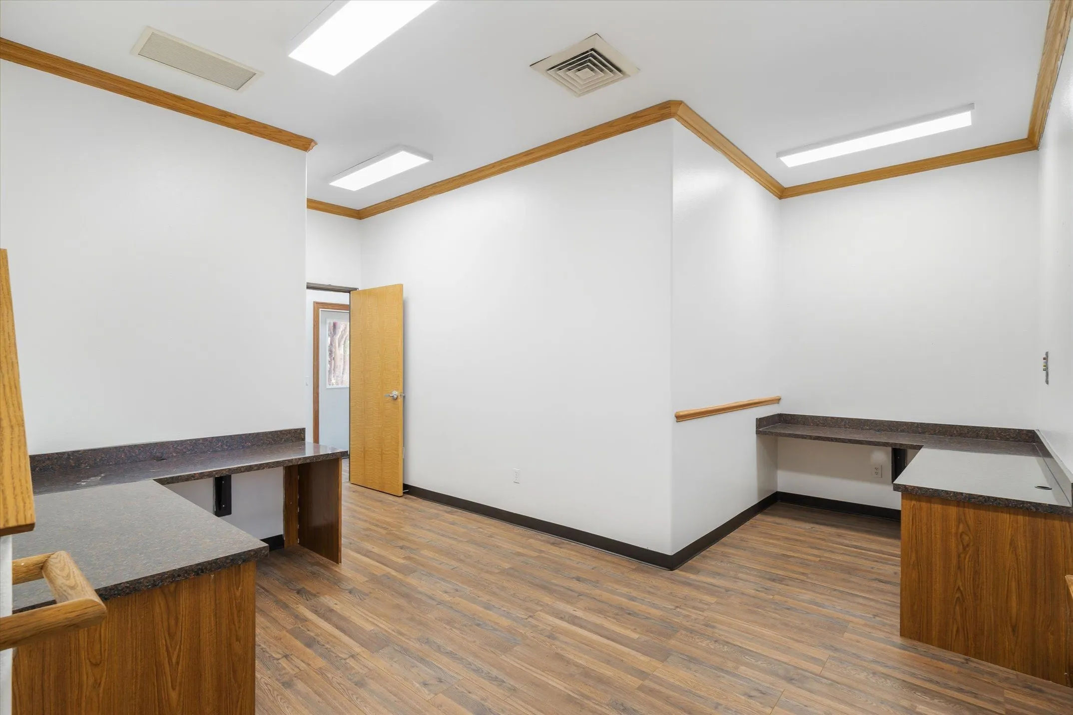 Office For Rent in Rockwall County , 3090 Ridge Road, Rockwall, Texas 75032, 0, 0, Garage spaces, 0 Sqft, built in 2002, mls#21363085, Real Estate Agent in Rockwall, Homes For Rent in Rockwall county, Homes For Rent in Rockwall, Realtor in Rockwall Texas, Real Estate Brokerage Independent Realty Texas, Luminita Cordes Realtor