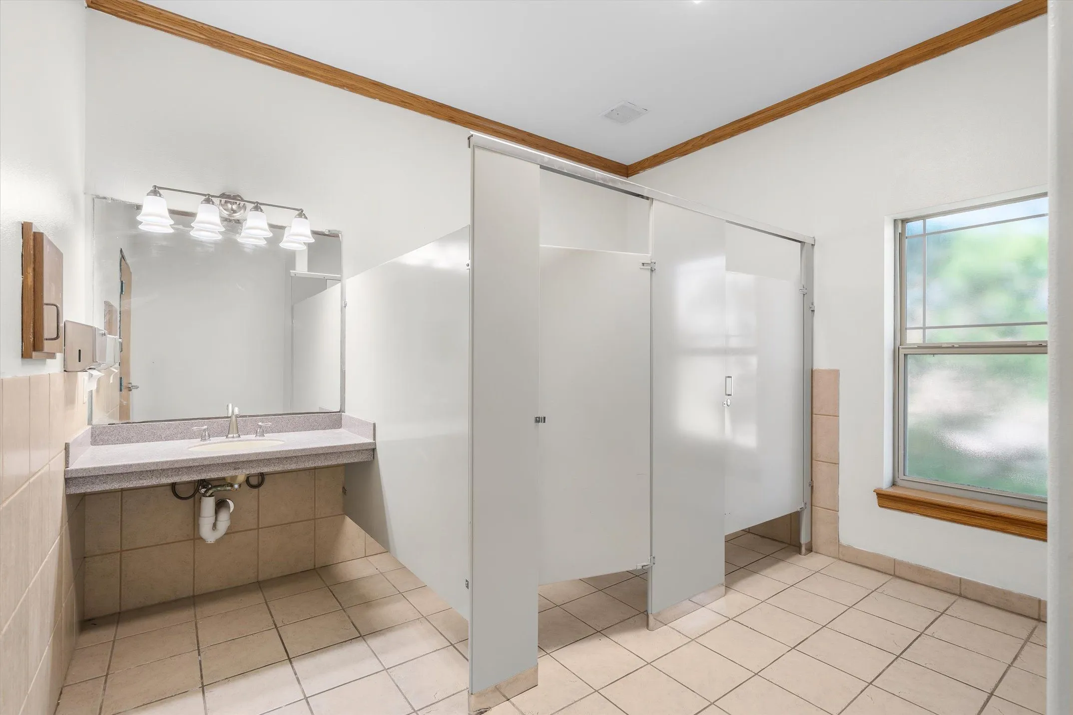 Office For Rent in Rockwall County , 3090 Ridge Road, Rockwall, Texas 75032, 0, 0, Garage spaces, 0 Sqft, built in 2002, mls#21363085, Real Estate Agent in Rockwall, Homes For Rent in Rockwall county, Homes For Rent in Rockwall, Realtor in Rockwall Texas, Real Estate Brokerage Independent Realty Texas, Luminita Cordes Realtor