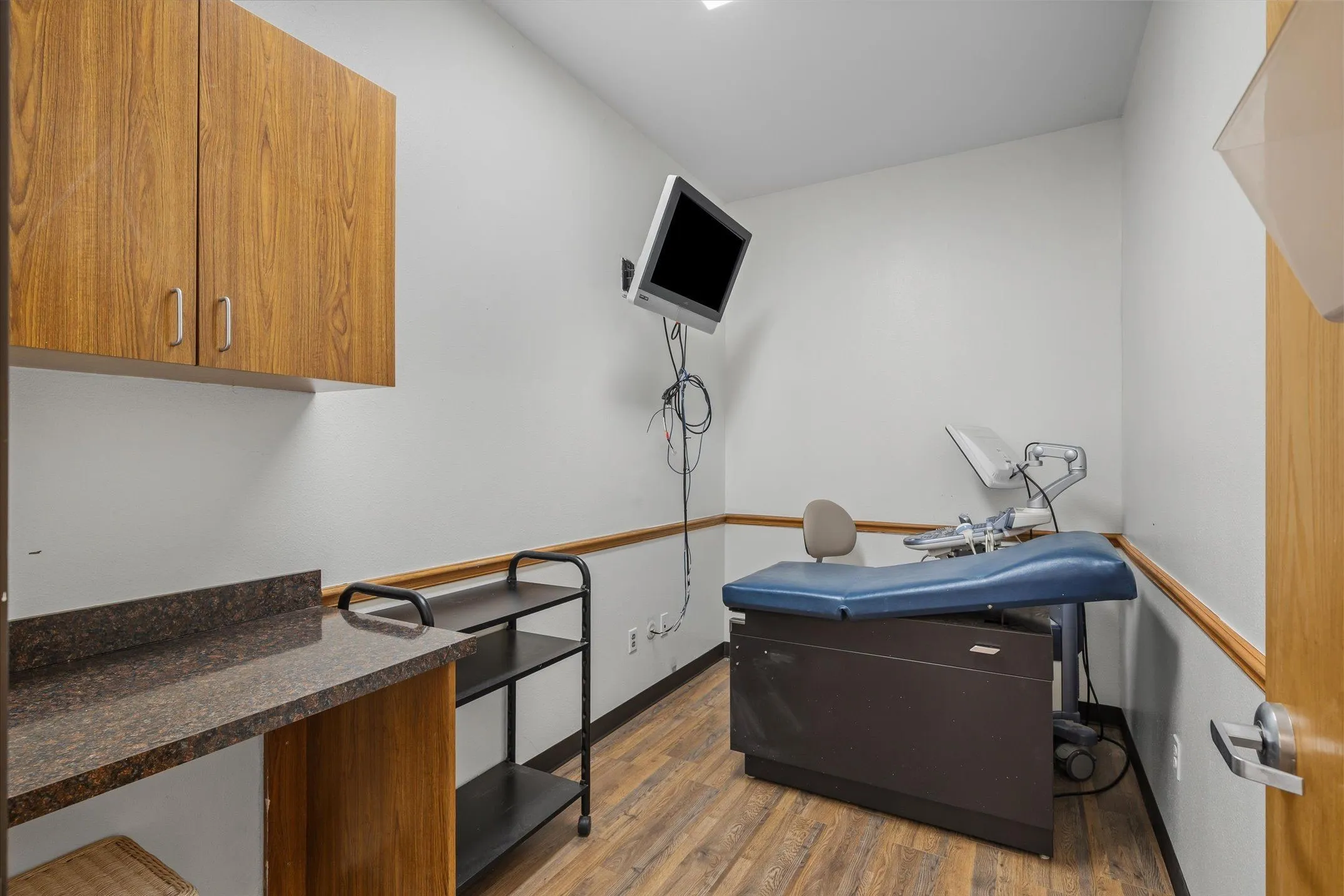 Office For Rent in Rockwall County , 3090 Ridge Road, Rockwall, Texas 75032, 0, 0, Garage spaces, 0 Sqft, built in 2002, mls#21363085, Real Estate Agent in Rockwall, Homes For Rent in Rockwall county, Homes For Rent in Rockwall, Realtor in Rockwall Texas, Real Estate Brokerage Independent Realty Texas, Luminita Cordes Realtor