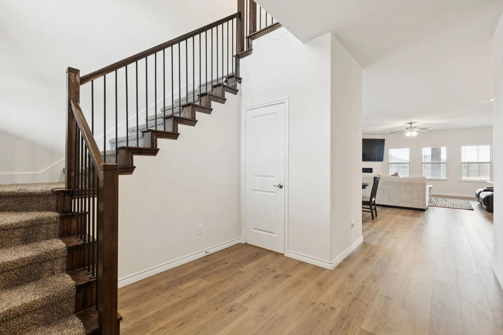 Single Family Residence For Rent in Denton County , 3400 Honey Hill Road, Aubrey, Texas 76227, 5 Bedroom, 4 Bathroom, 2 Garage spaces, 3,382 Sqft, built in 2023, mls#21370446, Real Estate Agent in Aubrey, Homes For Rent in Denton county, Homes For Rent in Aubrey, Realtor in Aubrey Texas, Real Estate Brokerage Independent Realty Texas, Luminita Cordes Realtor
