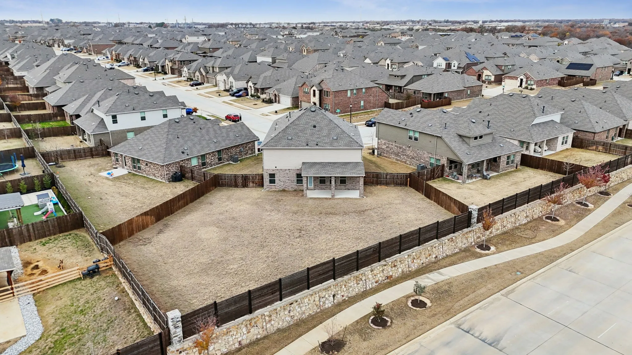 Single Family Residence For Rent in Denton County , 3400 Honey Hill Road, Aubrey, Texas 76227, 5 Bedroom, 4 Bathroom, 2 Garage spaces, 3,382 Sqft, built in 2023, mls#21370446, Real Estate Agent in Aubrey, Homes For Rent in Denton county, Homes For Rent in Aubrey, Realtor in Aubrey Texas, Real Estate Brokerage Independent Realty Texas, Luminita Cordes Realtor