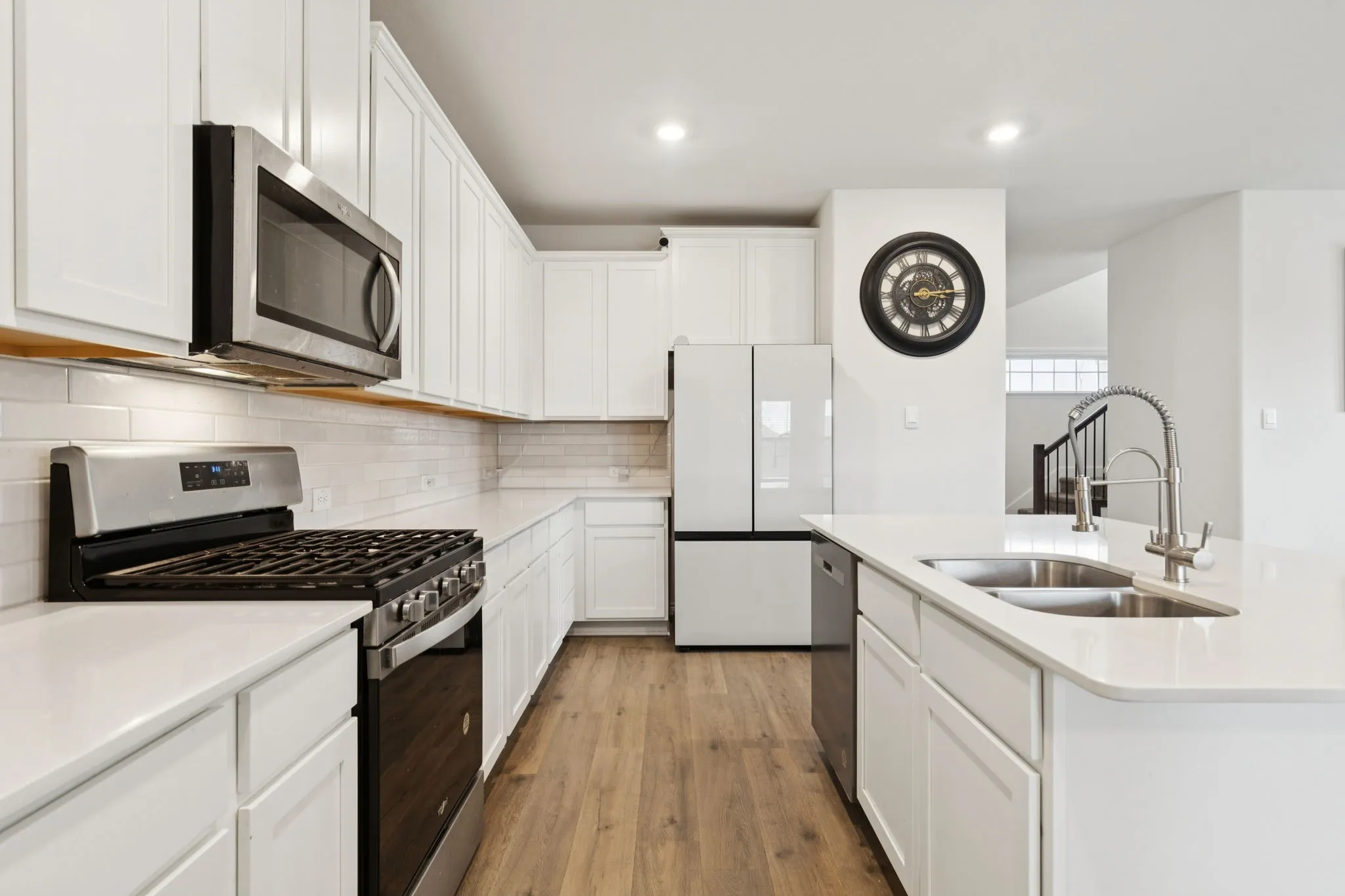 Single Family Residence For Rent in Denton County , 3400 Honey Hill Road, Aubrey, Texas 76227, 5 Bedroom, 4 Bathroom, 2 Garage spaces, 3,382 Sqft, built in 2023, mls#21370446, Real Estate Agent in Aubrey, Homes For Rent in Denton county, Homes For Rent in Aubrey, Realtor in Aubrey Texas, Real Estate Brokerage Independent Realty Texas, Luminita Cordes Realtor