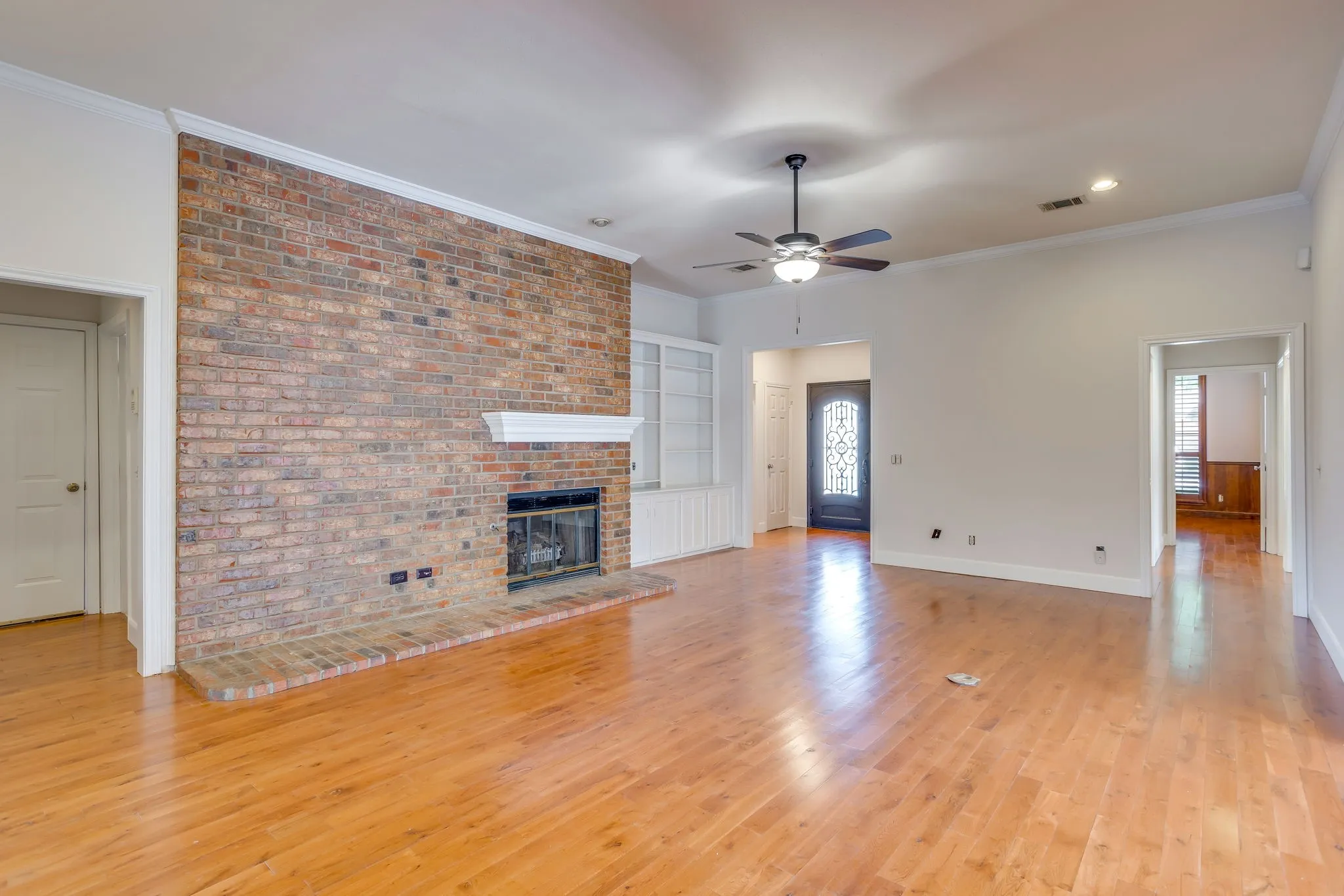 Heart of Keller with pool KHS 990 Oak Ridge Dr. Keller TX 76248 817-422-3322